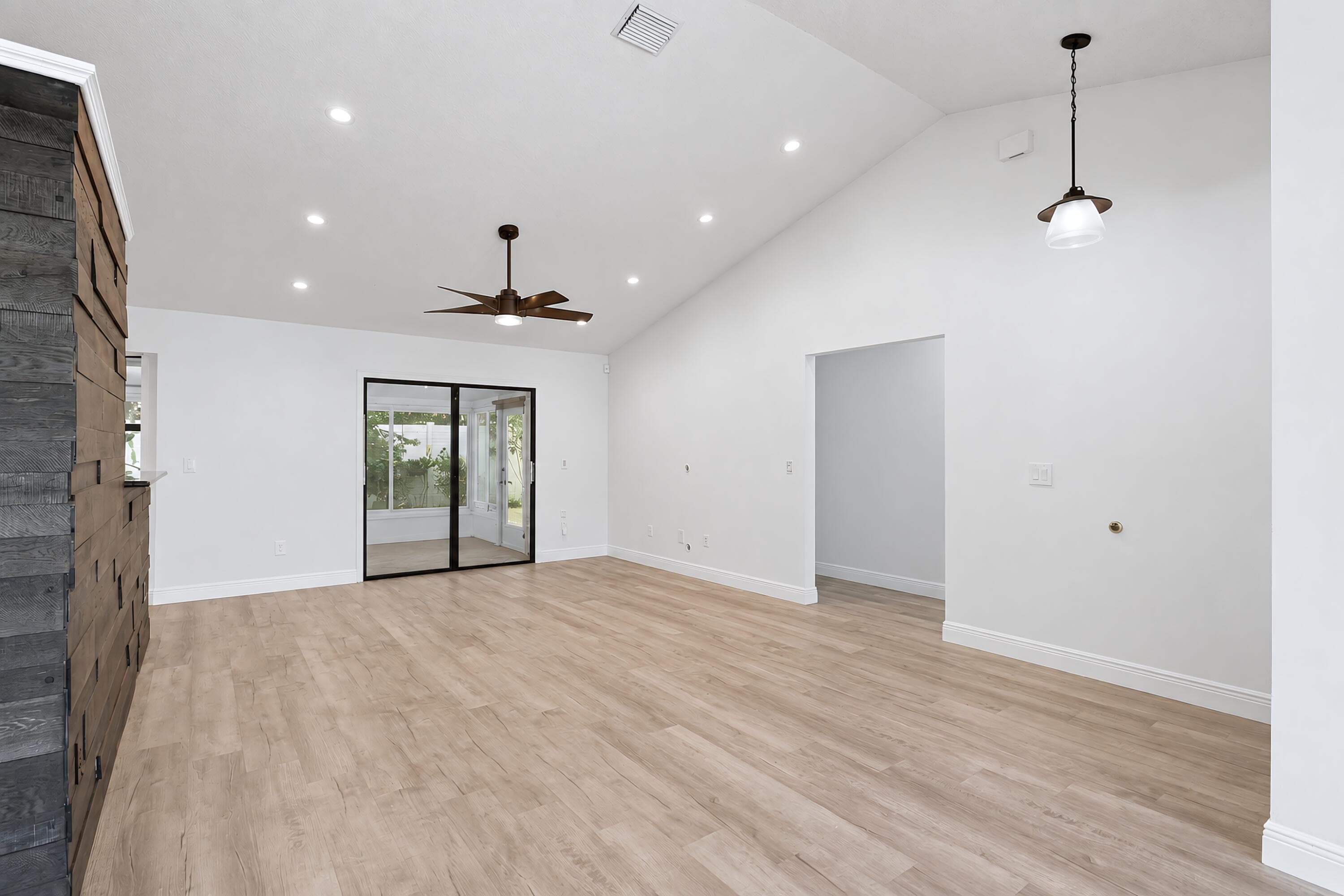 117 Sherwood Drive, Royal Palm Beach, FL 33411 — photo 6 of 36