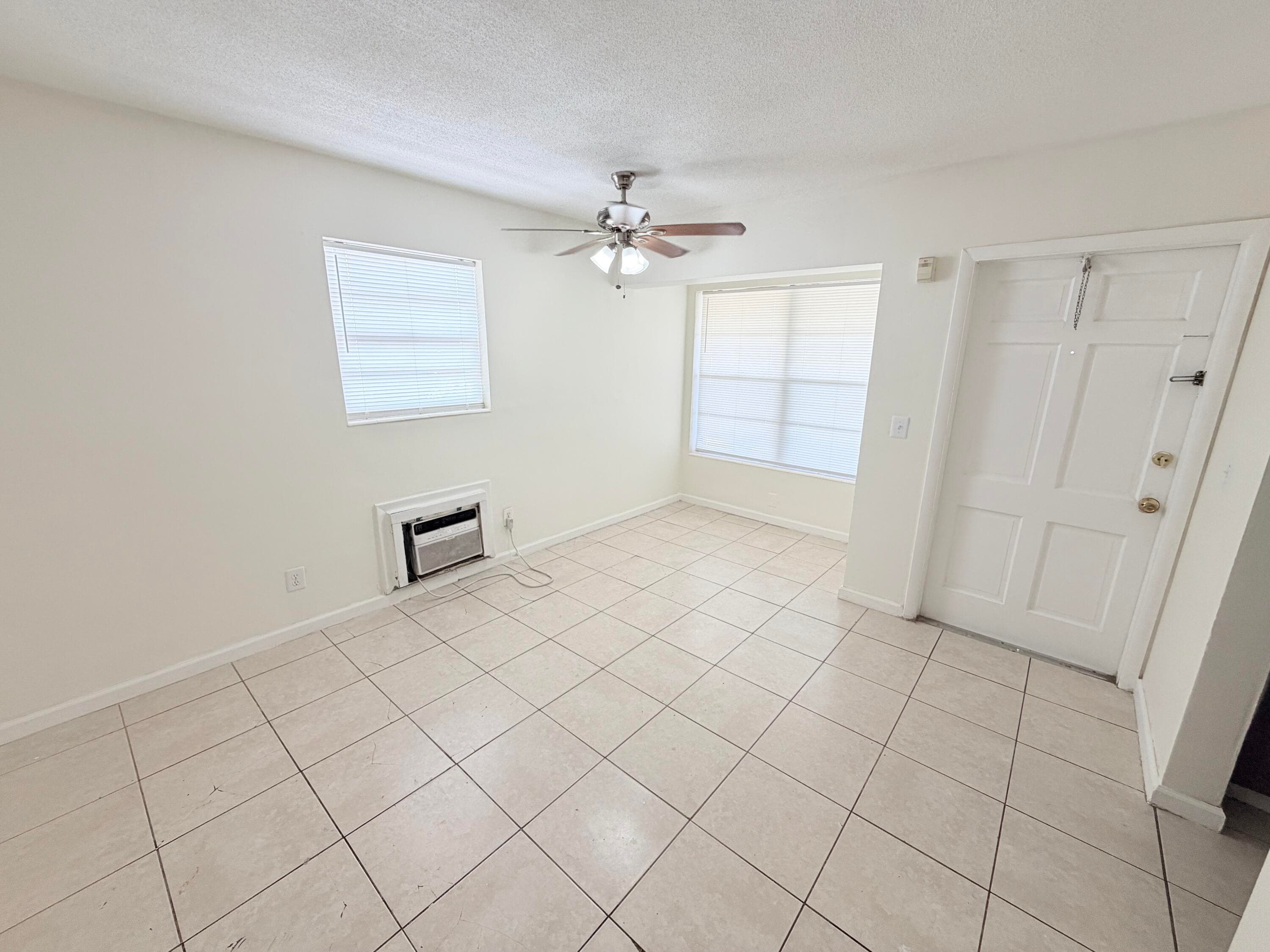 3030 NW 43rd Terrace 207, Lauderdale Lakes, FL 33313 — photo