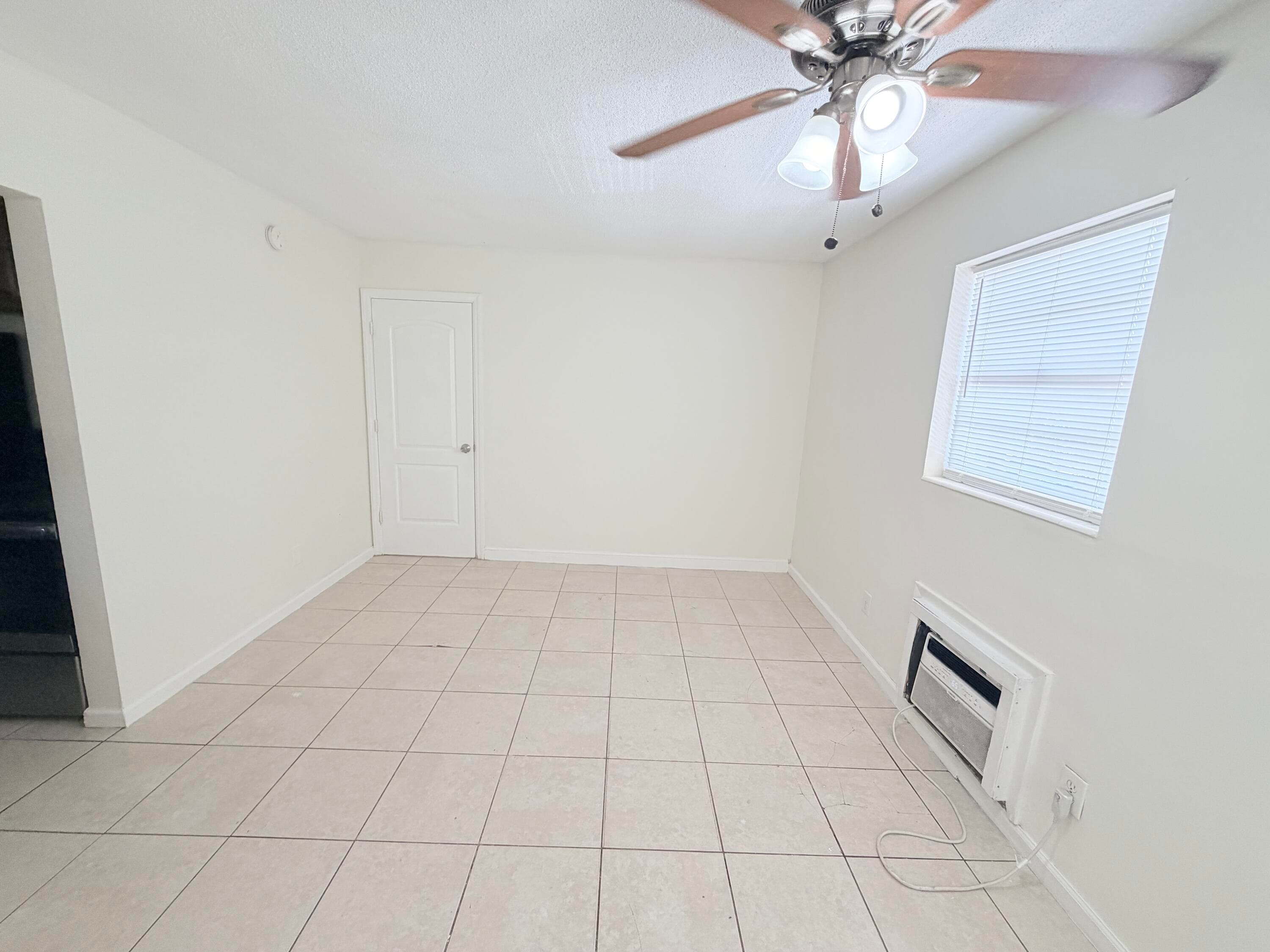 3030 NW 43rd Terrace 207, Lauderdale Lakes, FL 33313 — photo 2 of 11