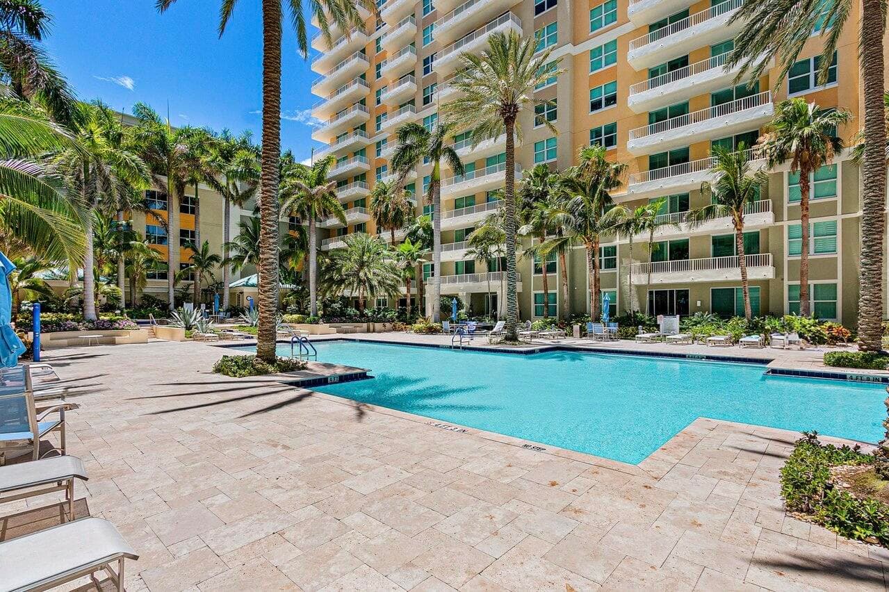 625 Casa Loma Boulevard 207, Boynton Beach, FL 33435 — photo 14 of 33