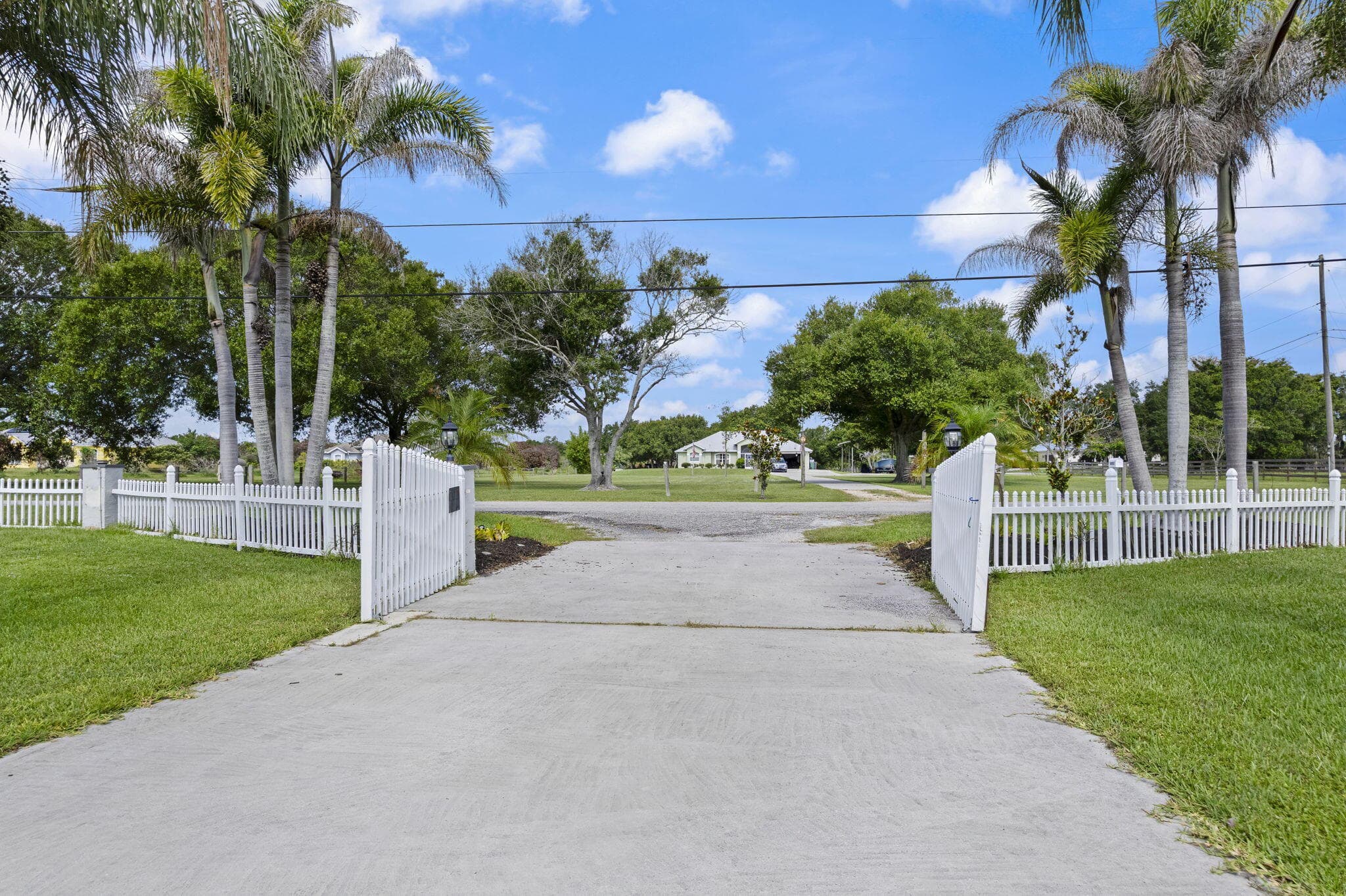 4800 Christensen Road, Fort Pierce, FL 34981 — photo 8 of 45