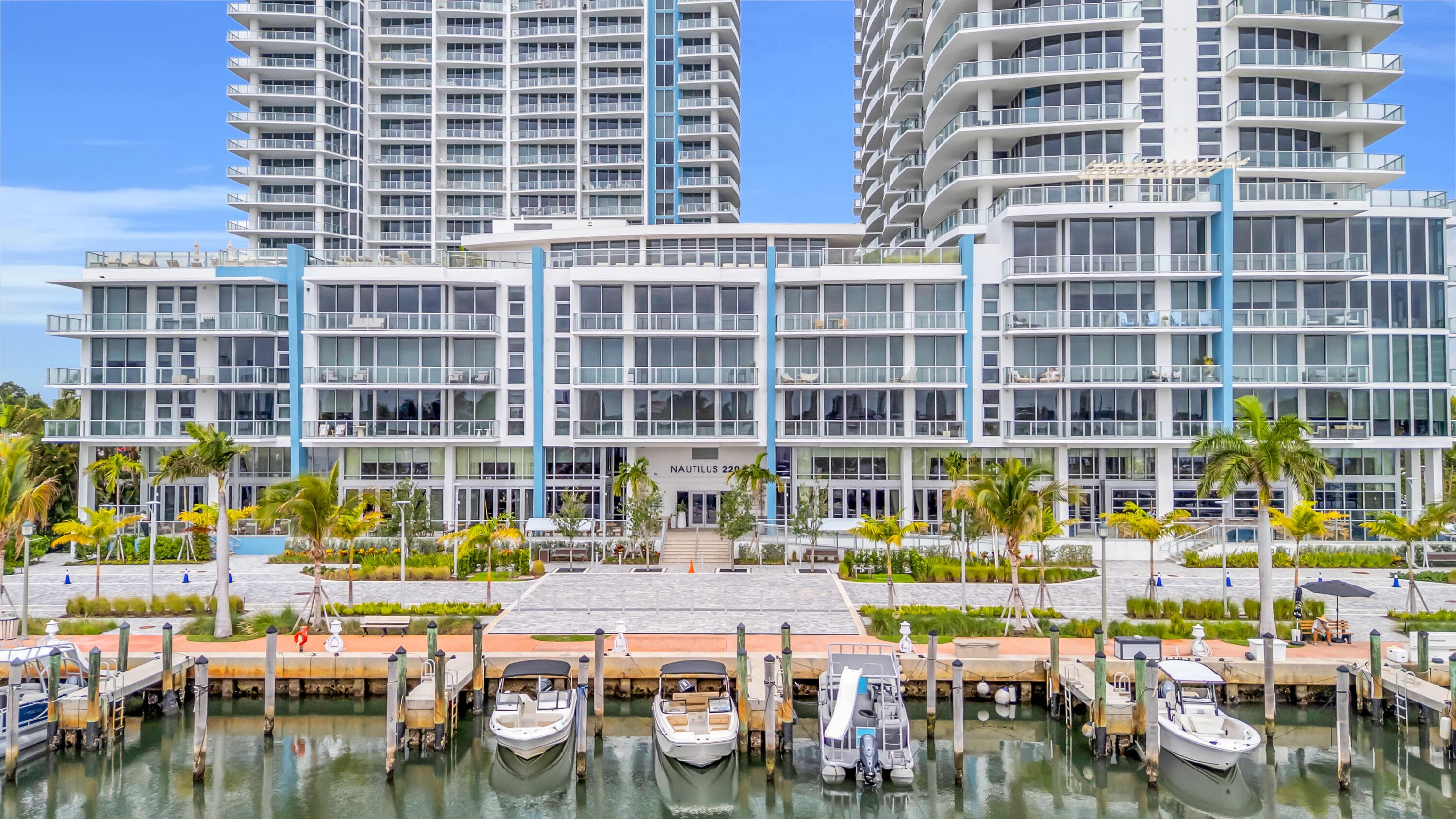 220 Lake Shore Drive, Lake Park, FL 33403 — photo 7 of 24