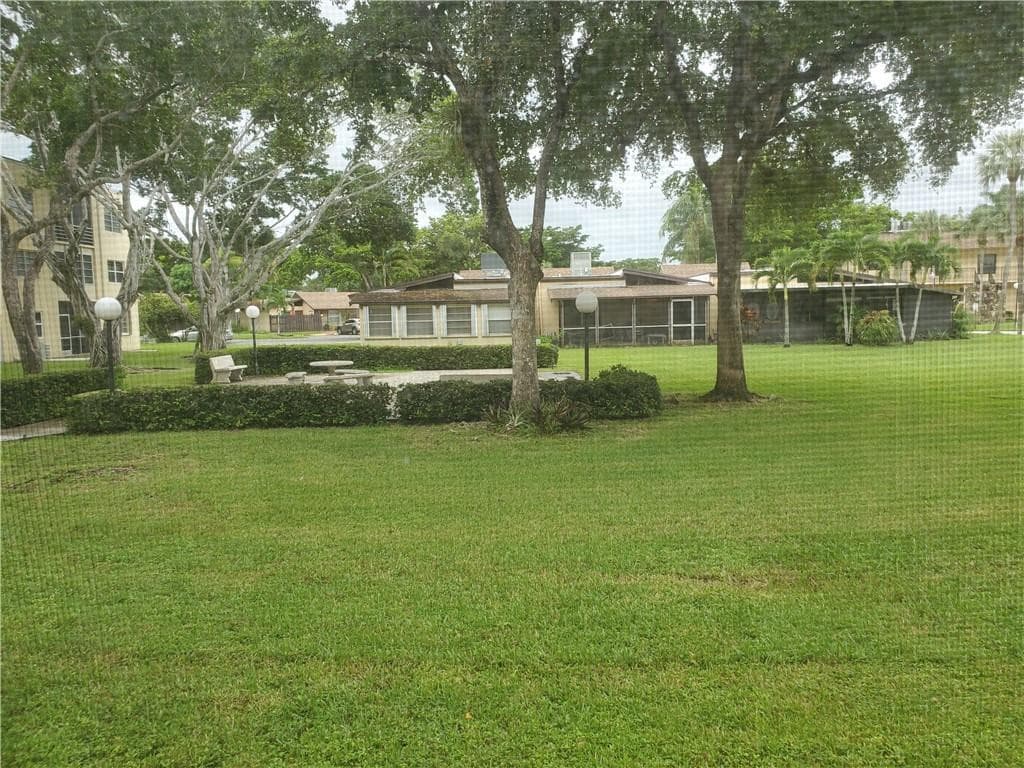 100 Berkley Road 109, Hollywood, FL 33024 — photo 24 of 54