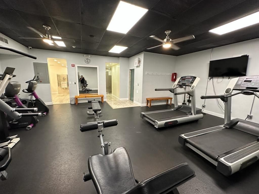 100 Berkley Road 109, Hollywood, FL 33024 — photo 31 of 54