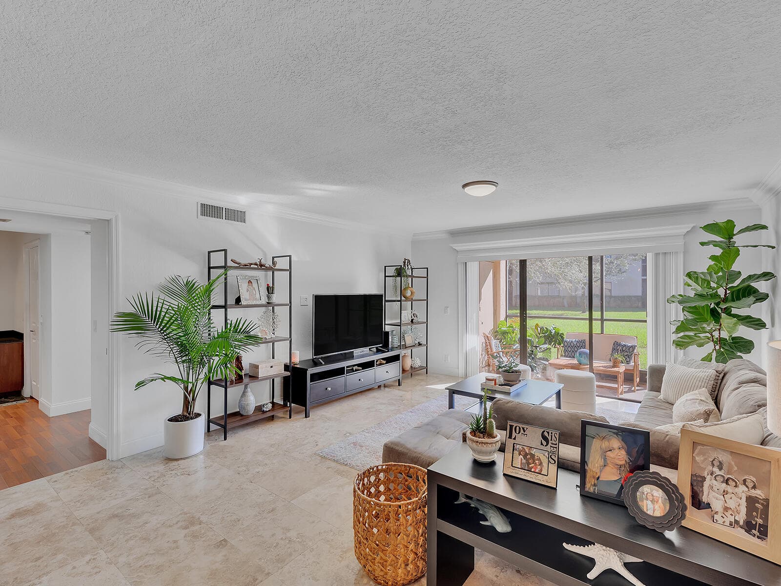 359 Lakeview Drive 102, Weston, FL 33326 — photo 18 of 30