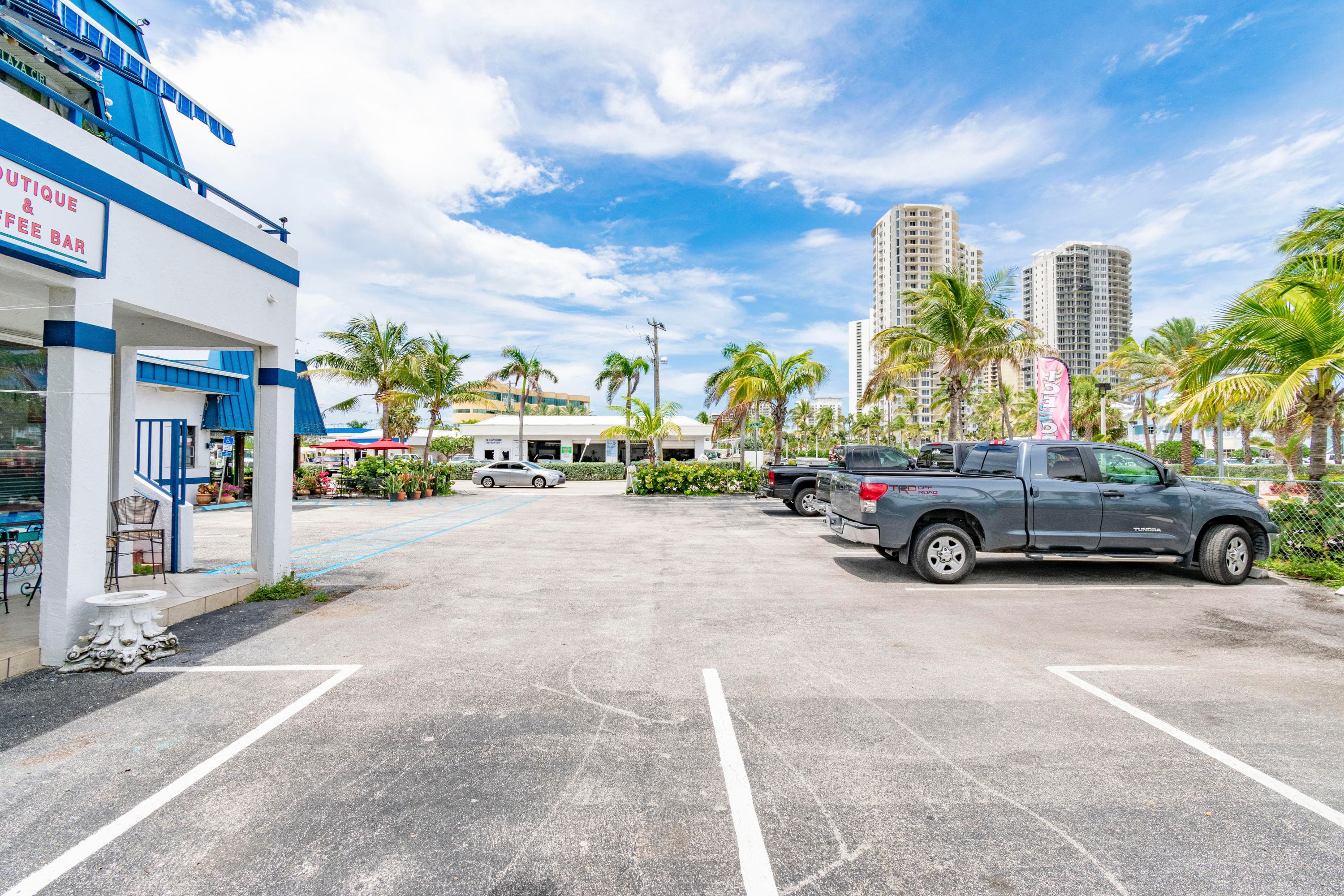 1281 Plaza Circle, FL — photo 4 of 50