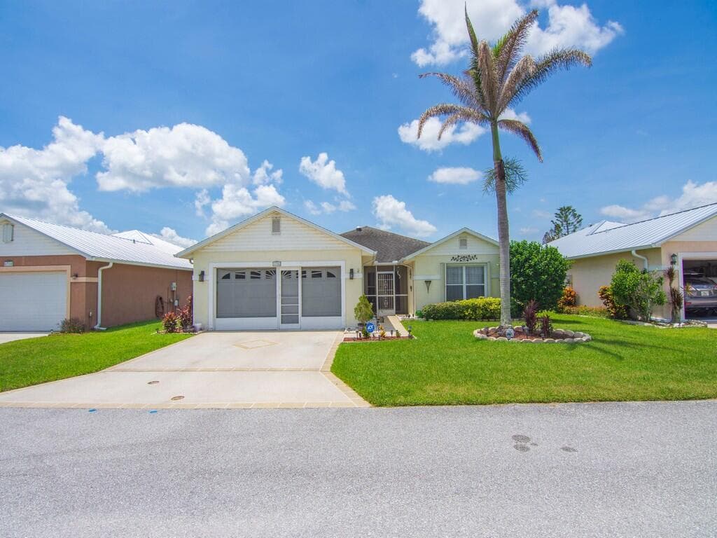6704 Picante Circle, Fort Pierce, FL 34951 — photo 4 of 63