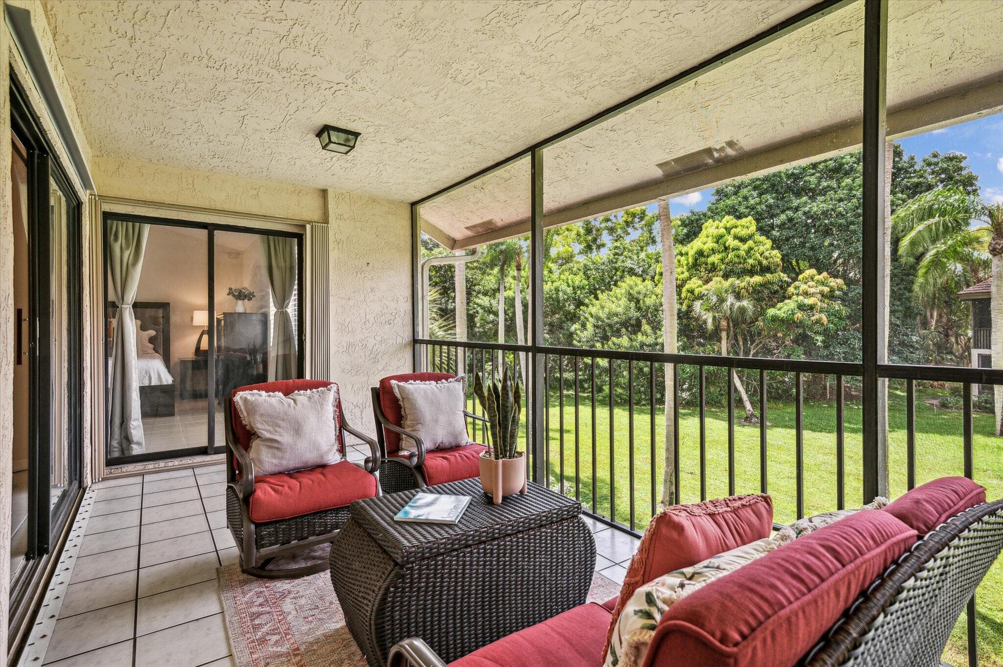 5750 Coach House Circle G, Boca Raton, FL 33486 — photo 16 of 19