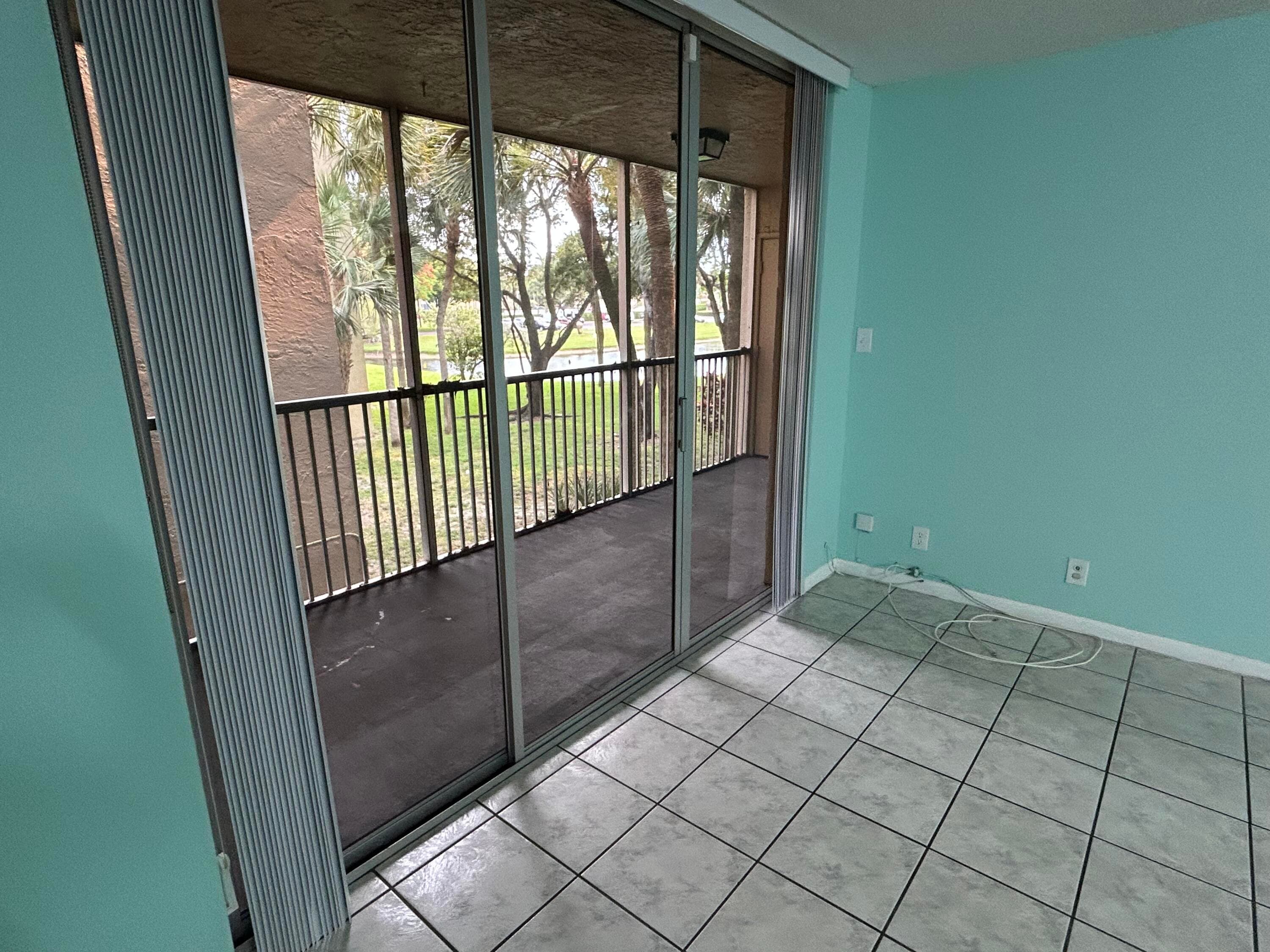 3301 NW 47th Terrace 210, Lauderdale Lakes, FL 33319 — photo 11 of 13