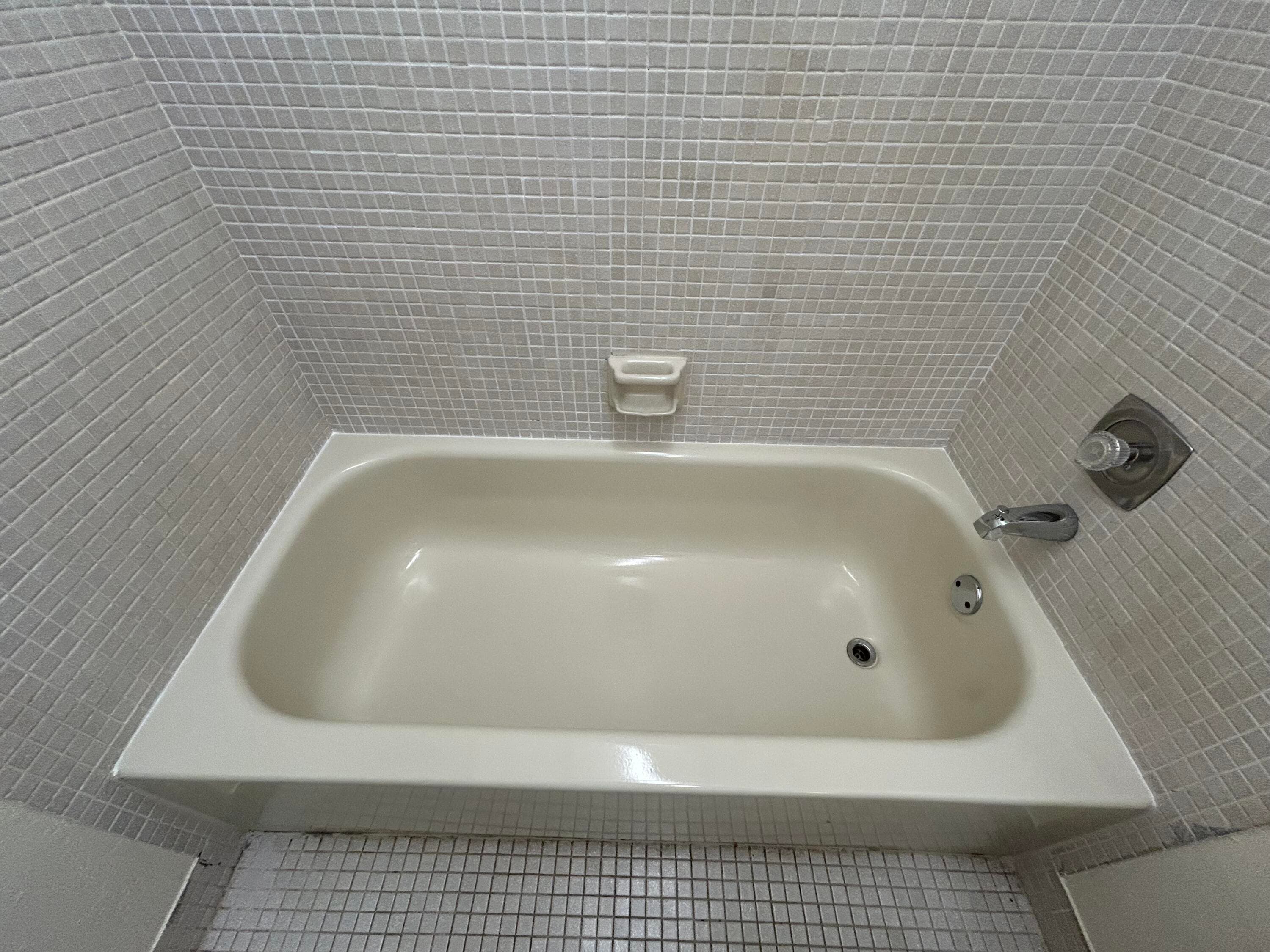 3301 NW 47th Terrace 210, Lauderdale Lakes, FL 33319 — photo 9 of 13