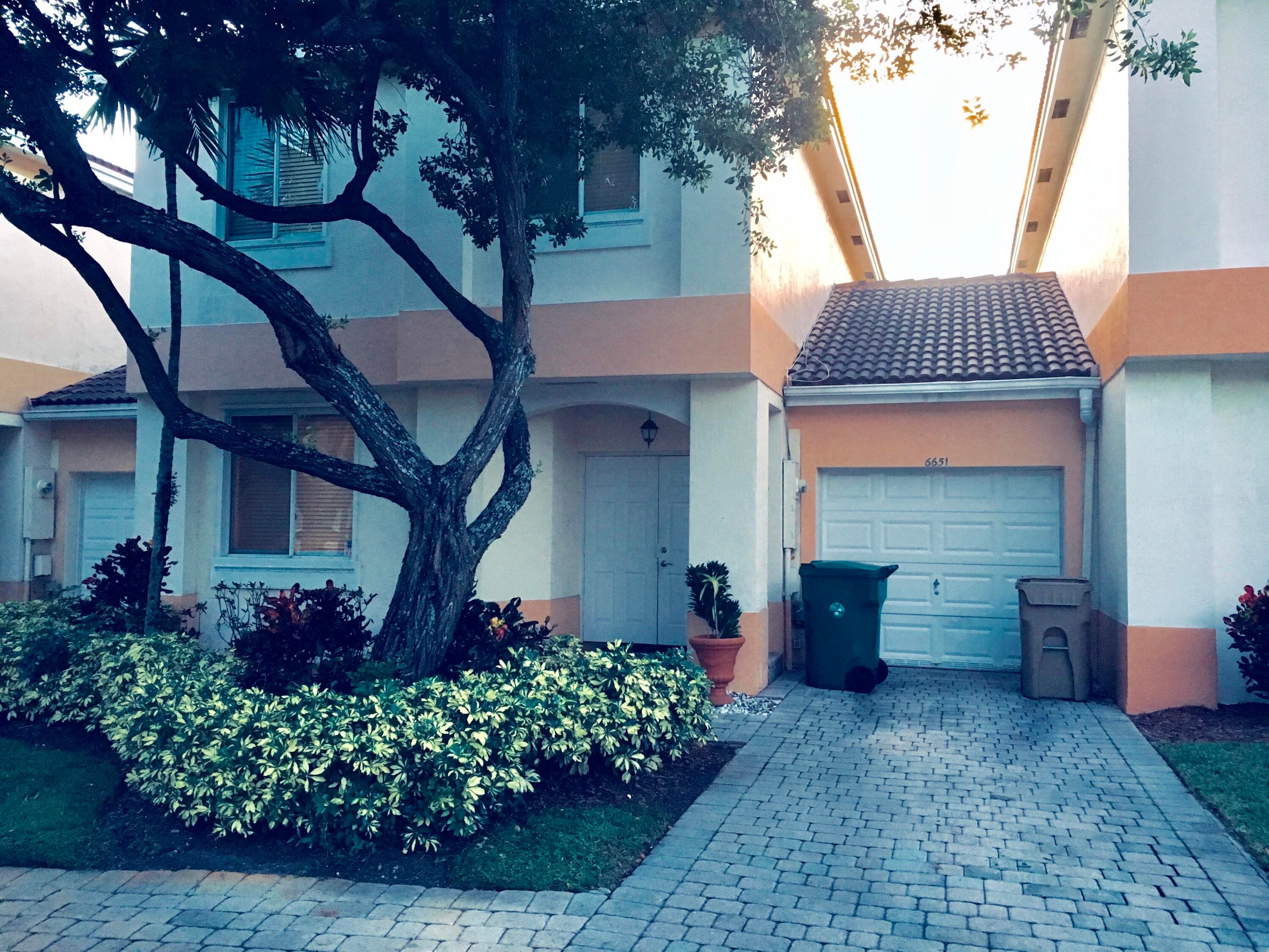 6651 Hidden Cove Drive, Davie, FL 33314 — photo