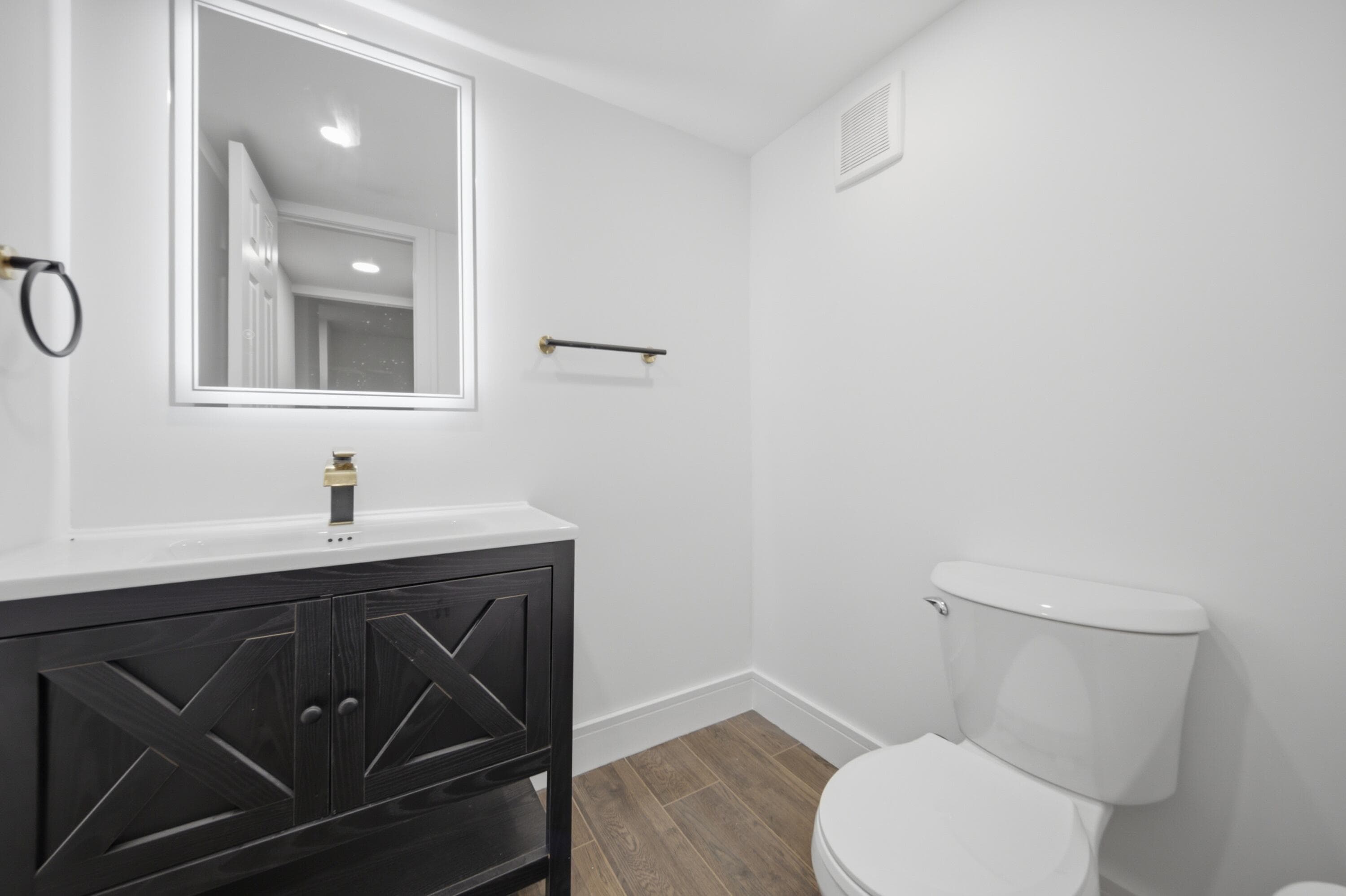 1391 E Golfview Drive 1391, Pembroke Pines, FL 33026 — photo 17 of 29