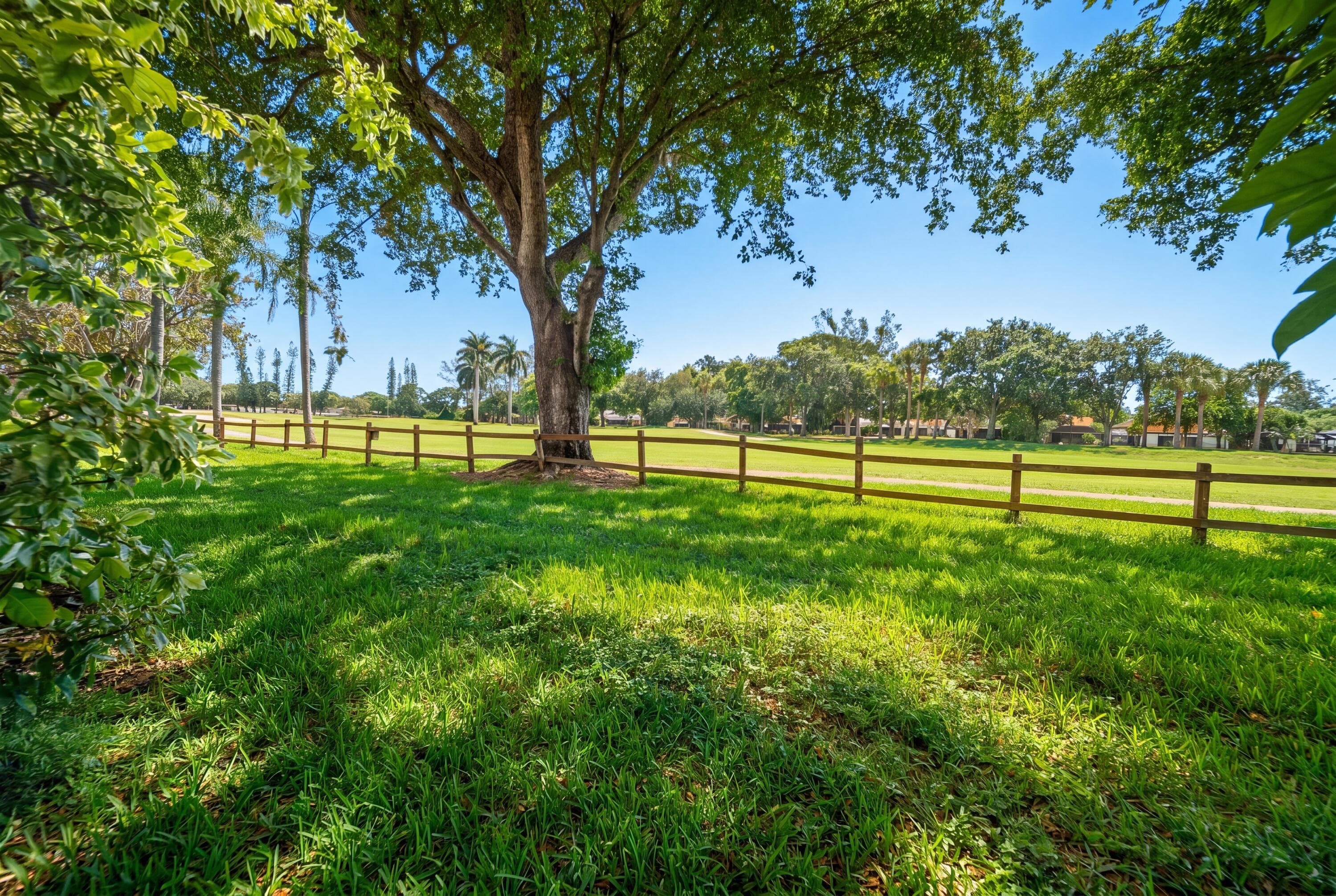 1391 E Golfview Drive 1391, Pembroke Pines, FL 33026 — photo 28 of 29