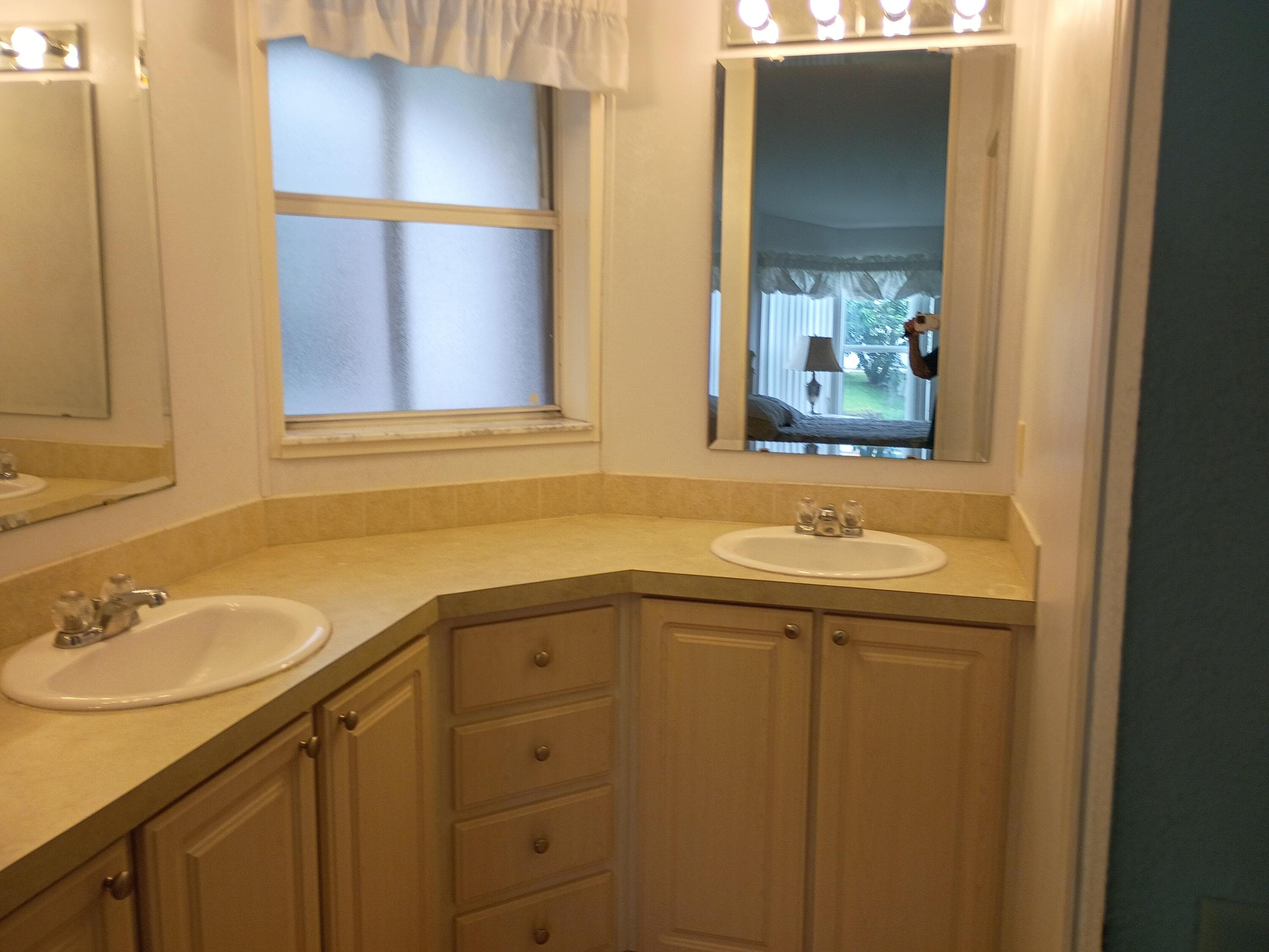 2080 SW 85th Avenue, Davie, FL 33324 — photo 11 of 23