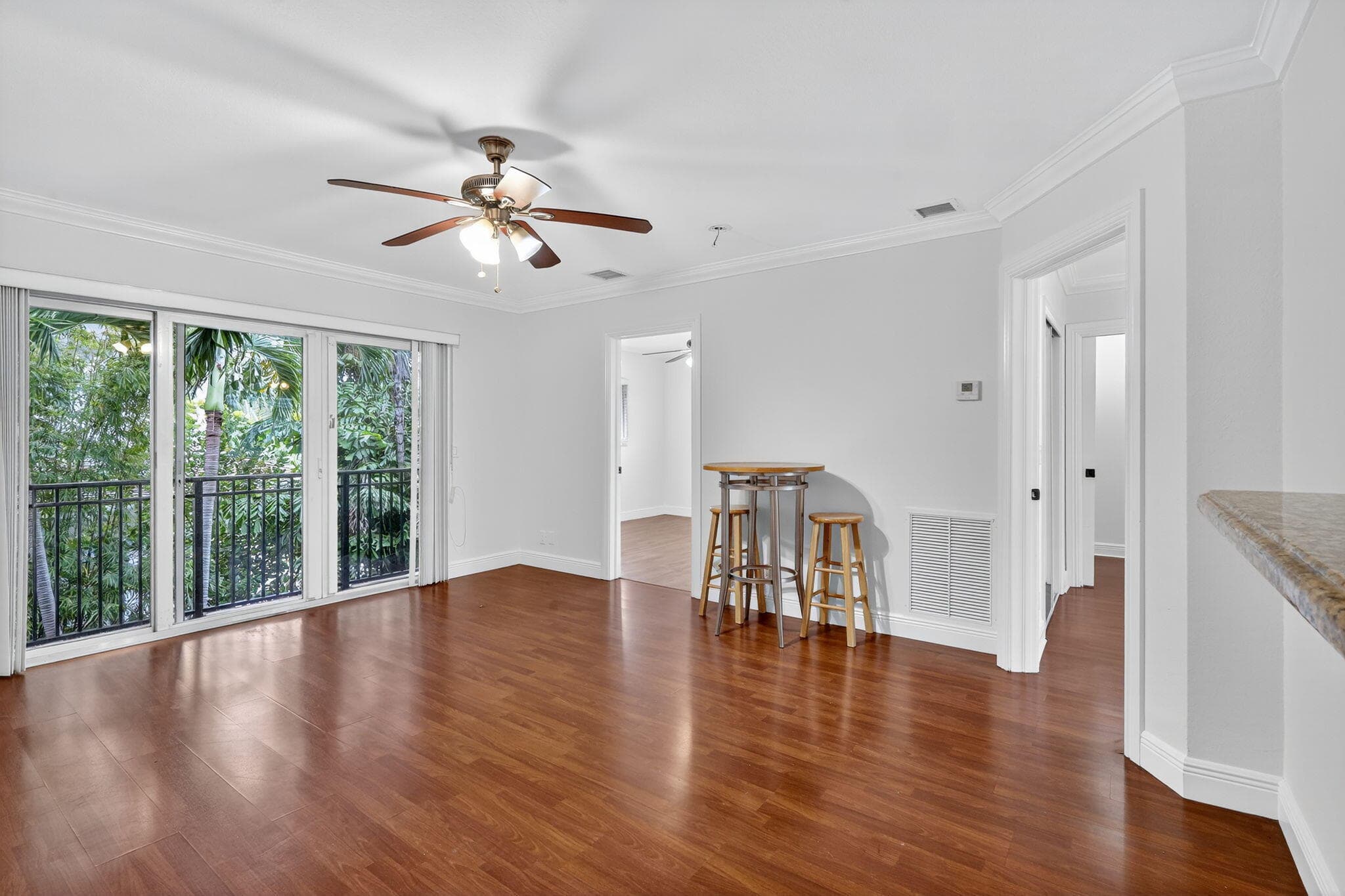 49 SE 7th Avenue 3, Delray Beach, FL 33483 — photo 13 of 24
