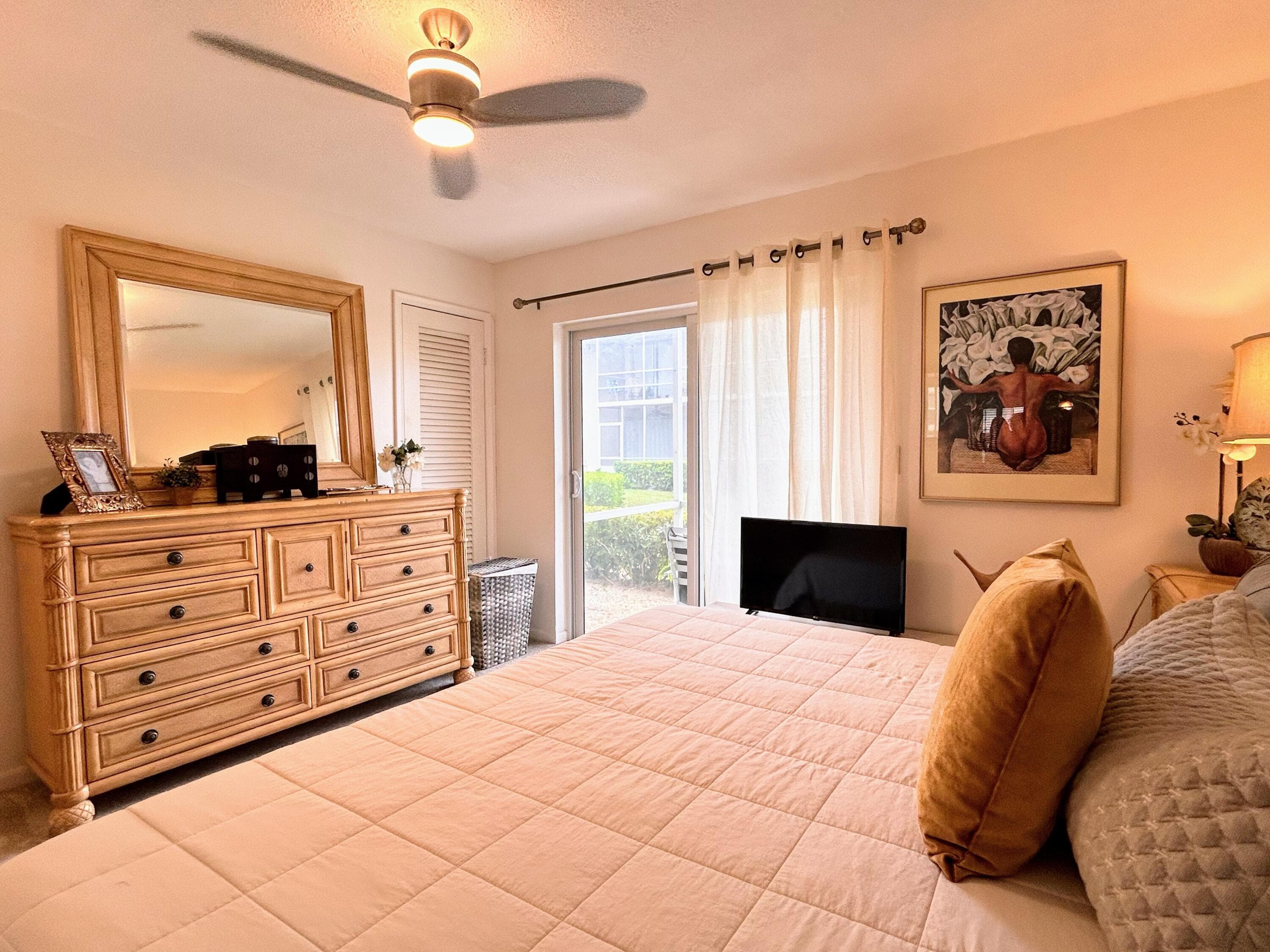 320 Horizons W 103, Boynton Beach, FL 33435 — photo 9 of 36