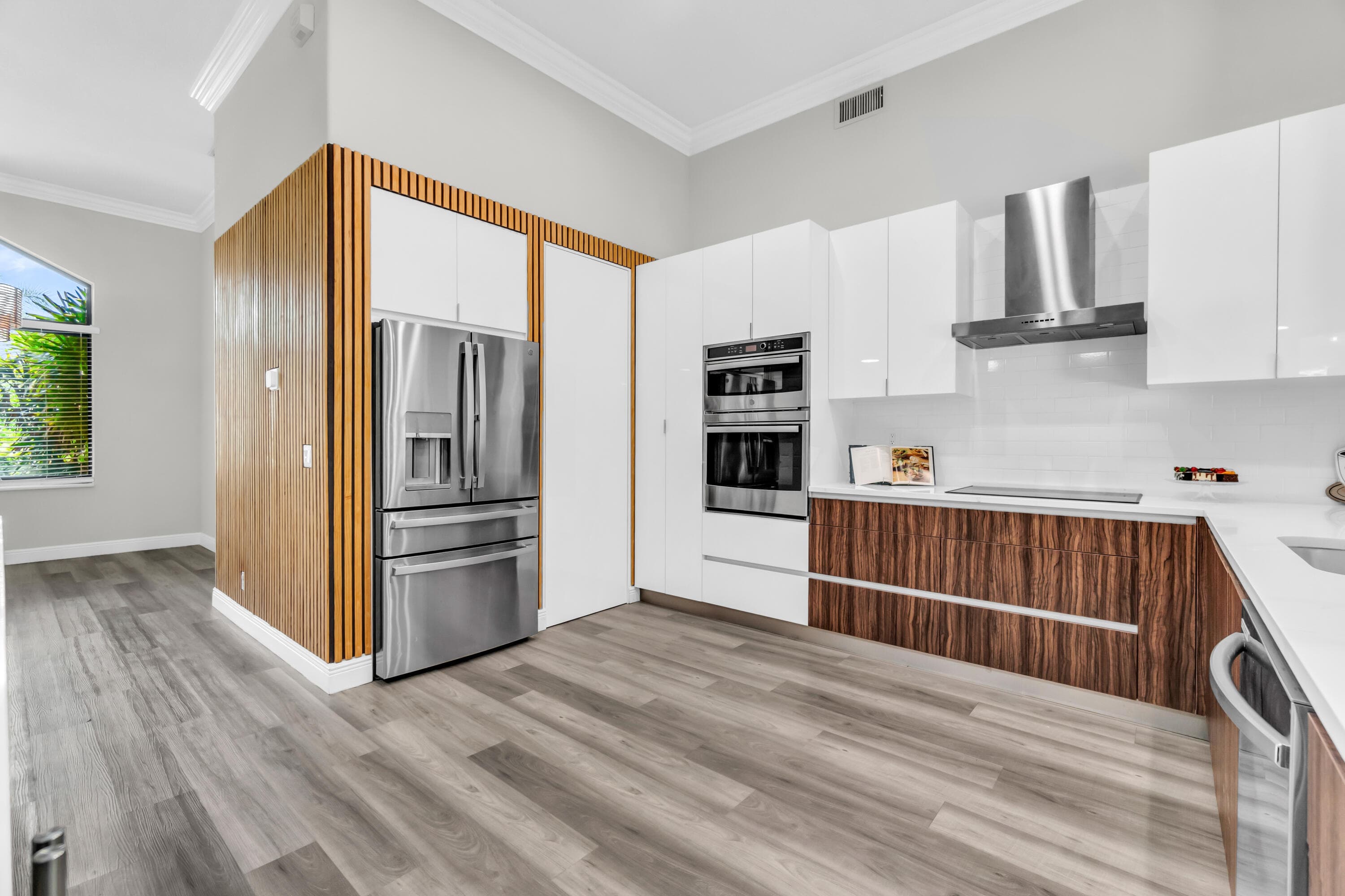 5718 NW 50th Drive, Coral Springs, FL 33067 — photo 19 of 65
