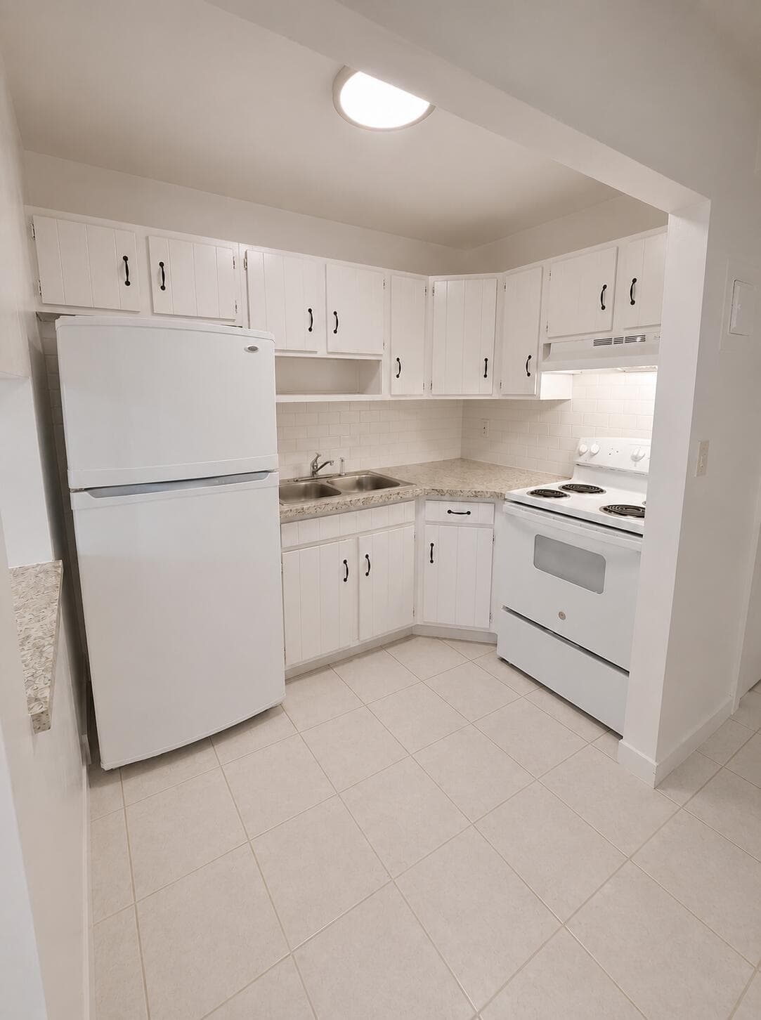 1150 NE 17th Court 15, Fort Lauderdale, FL 33305 — photo 2 of 14