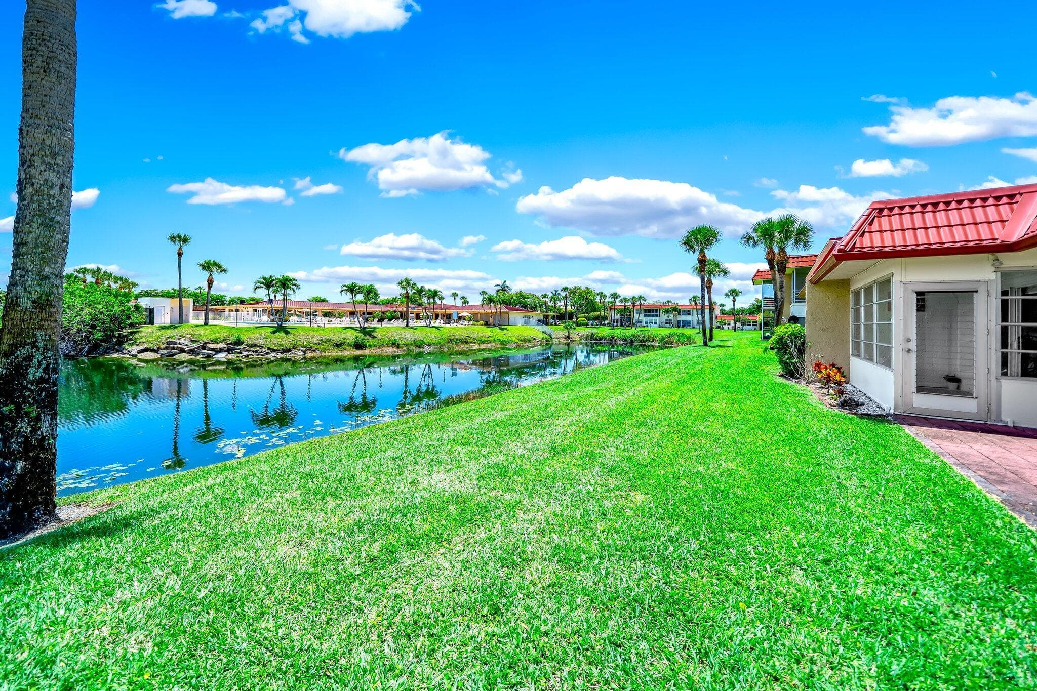 154 Lake Dora Drive, West Palm Beach, FL 33411 — photo 25 of 34