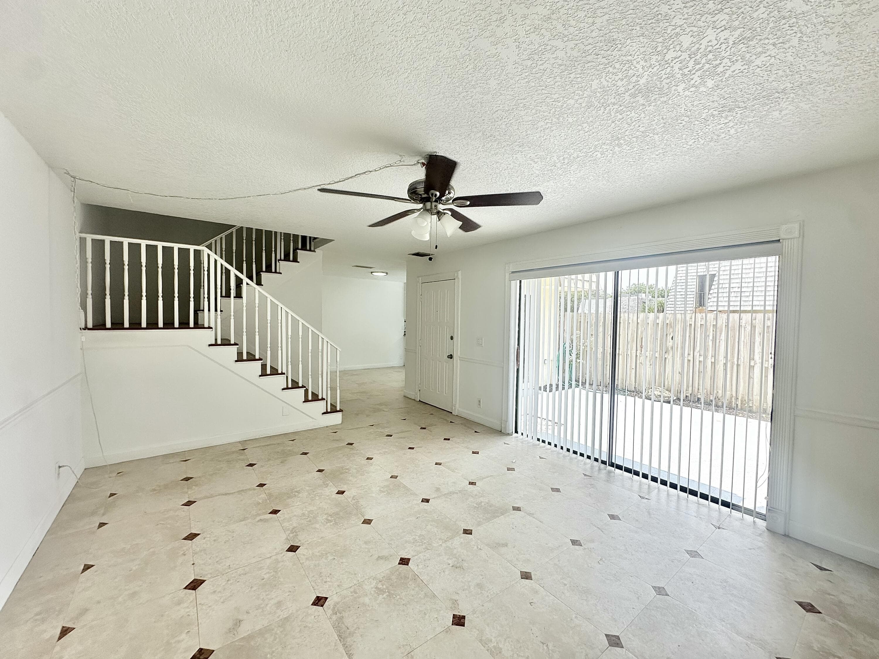 173 Lake Arbor Drive, Palm Springs, FL 33461 — photo 16 of 29