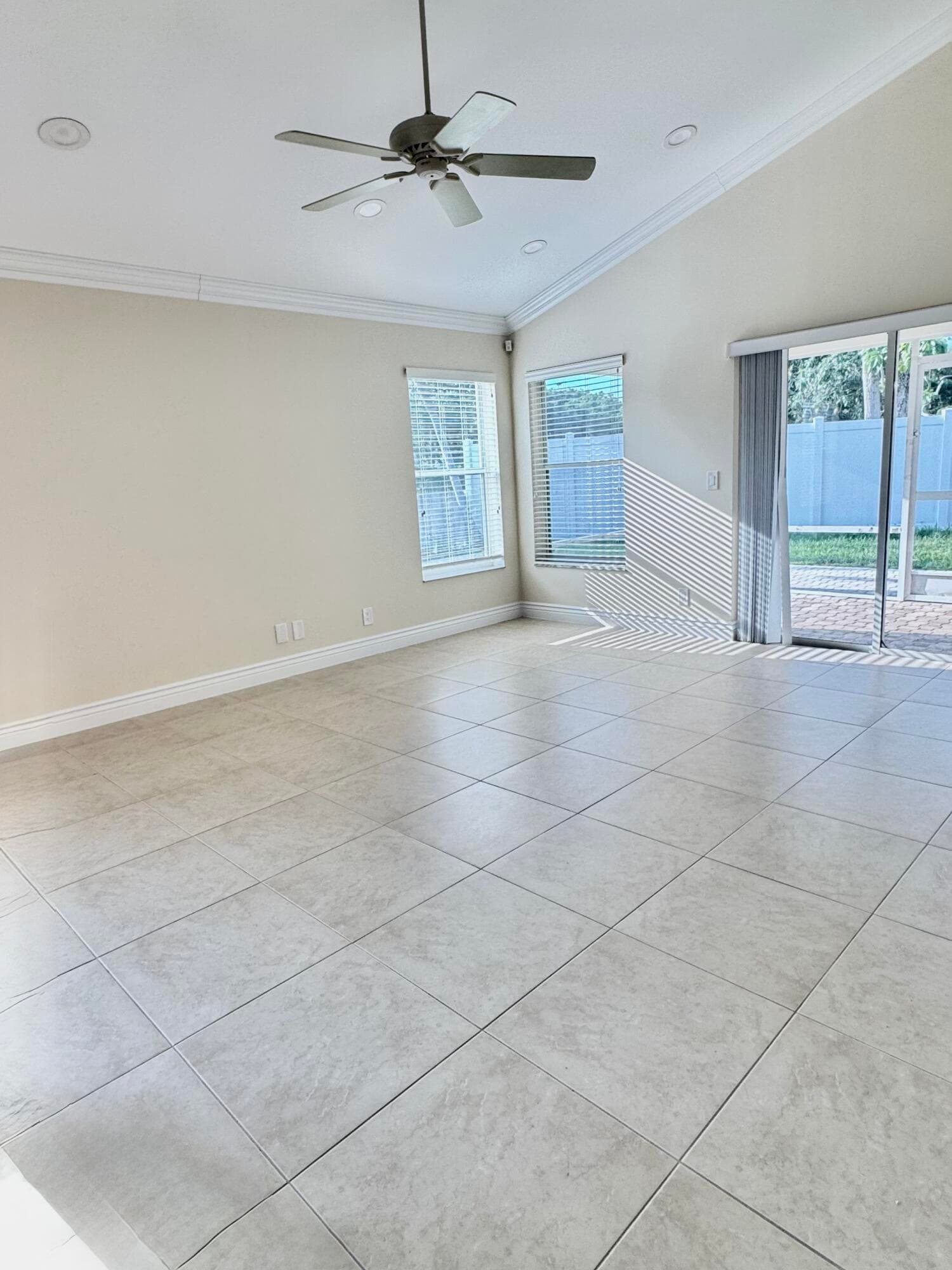 54 Egret Way, Boynton Beach, FL 33436 — photo 13 of 34