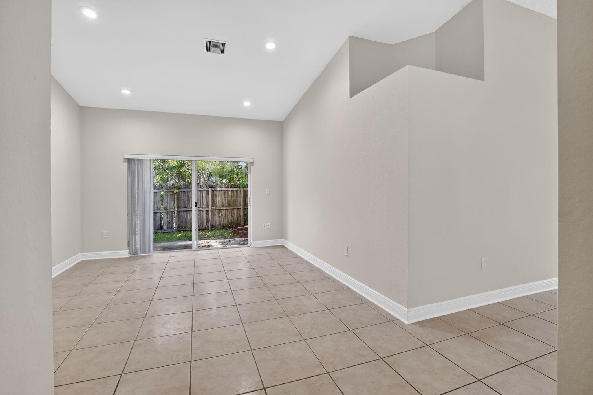 1445 SW 11th Place, Fort Lauderdale, FL 33315 — photo 6 of 53