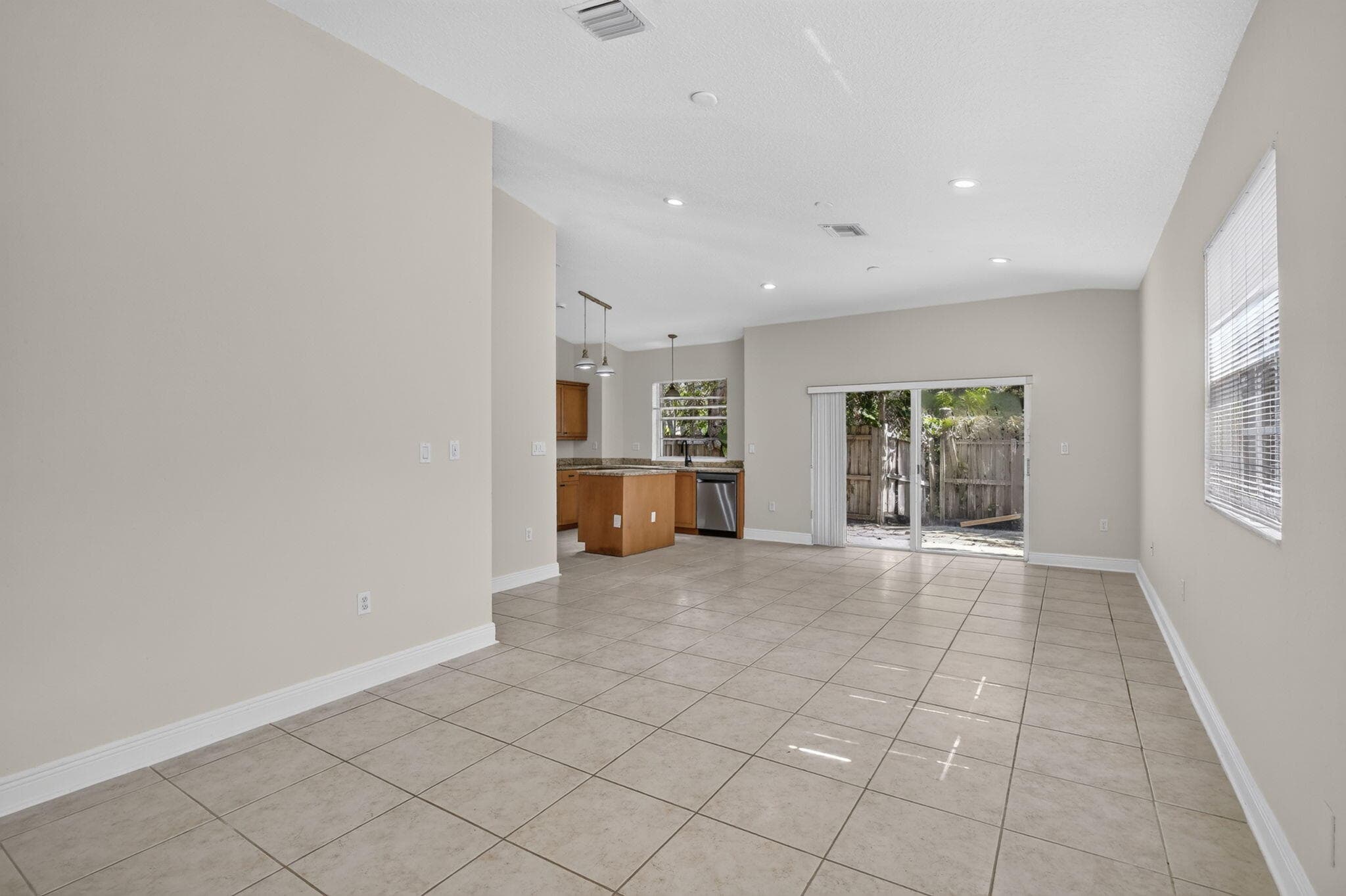 1445 SW 11th Place, Fort Lauderdale, FL 33315 — photo 17 of 53