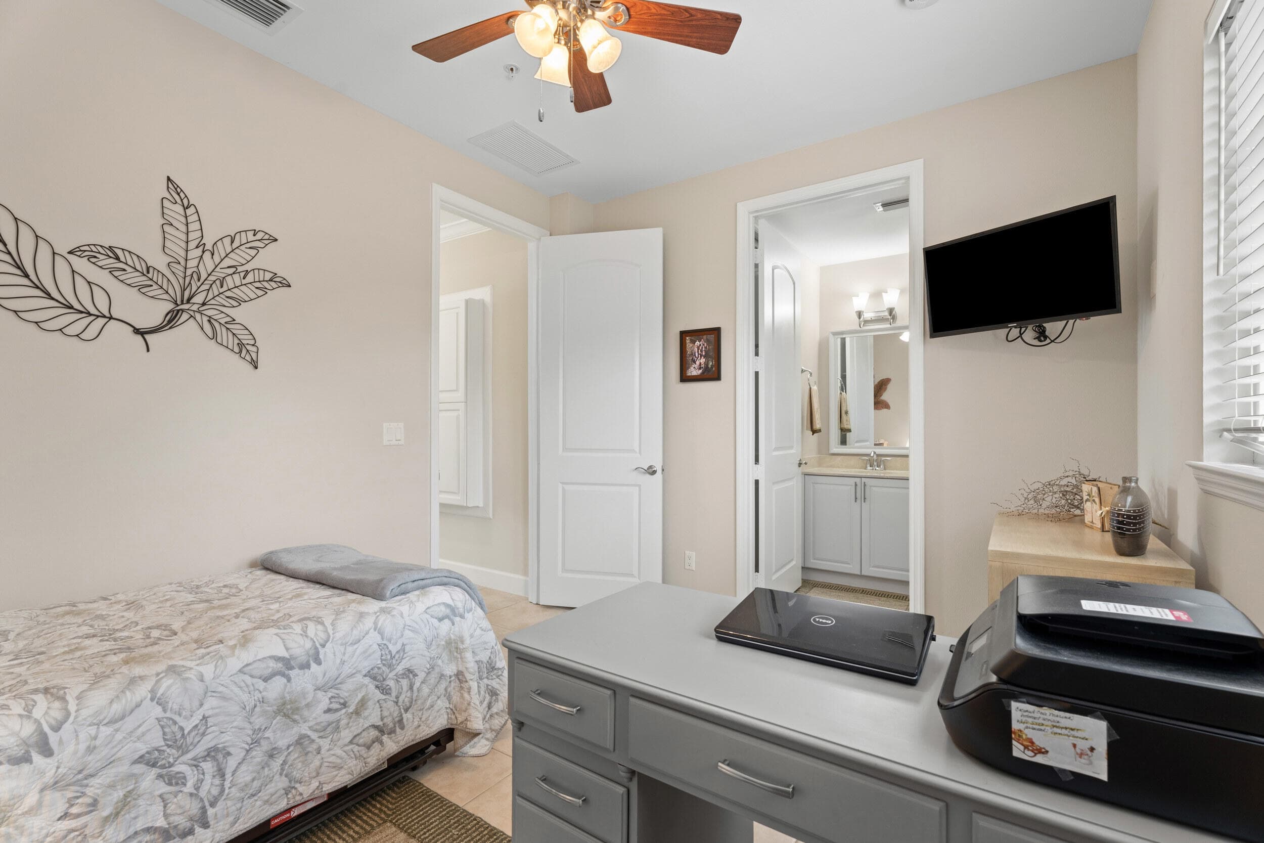 1560 Island Cove Road, Fort Pierce, FL 34949 — photo 18 of 50