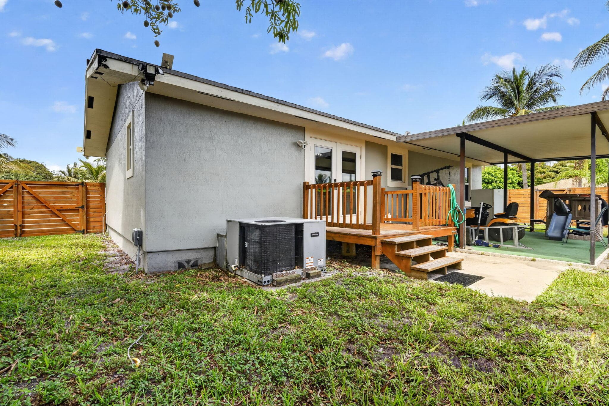 202 Elaine Circle W, West Palm Beach, FL 33409 — photo 32 of 44