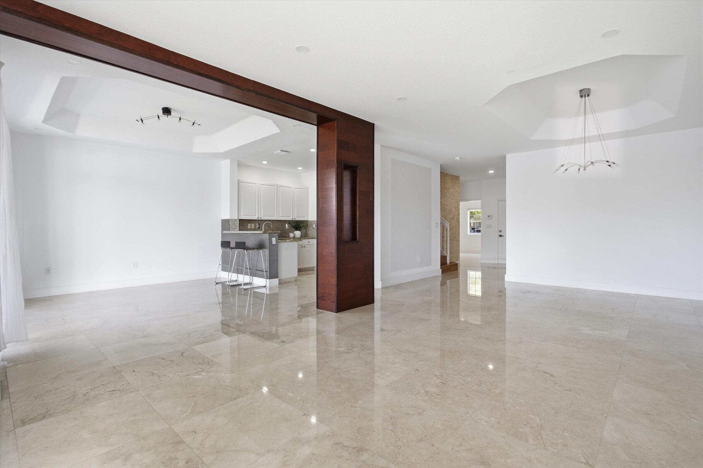 11180 NW 73rd Street, Doral, FL 33178 — photo 16 of 70