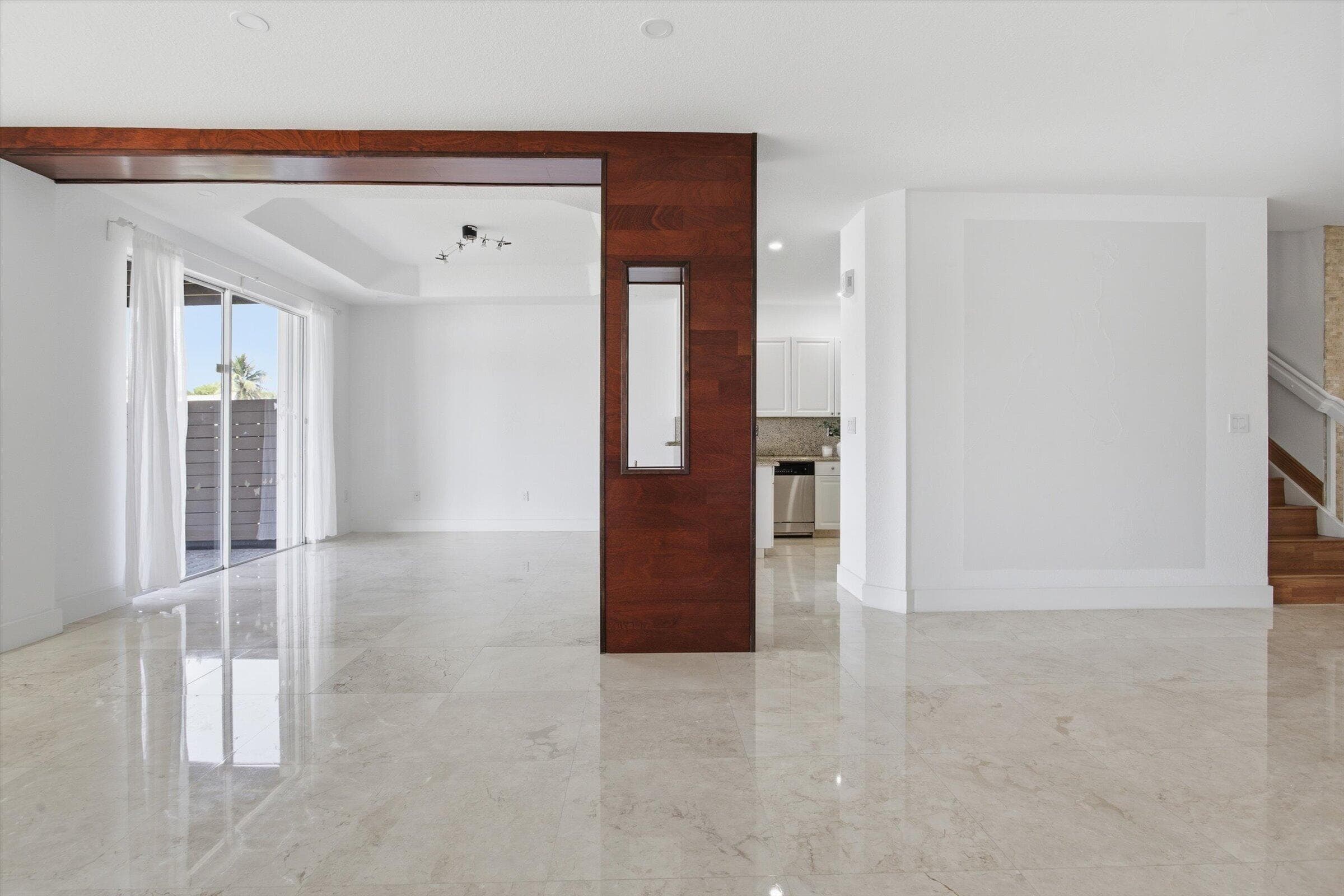 11180 NW 73rd Street, Doral, FL 33178 — photo 17 of 70