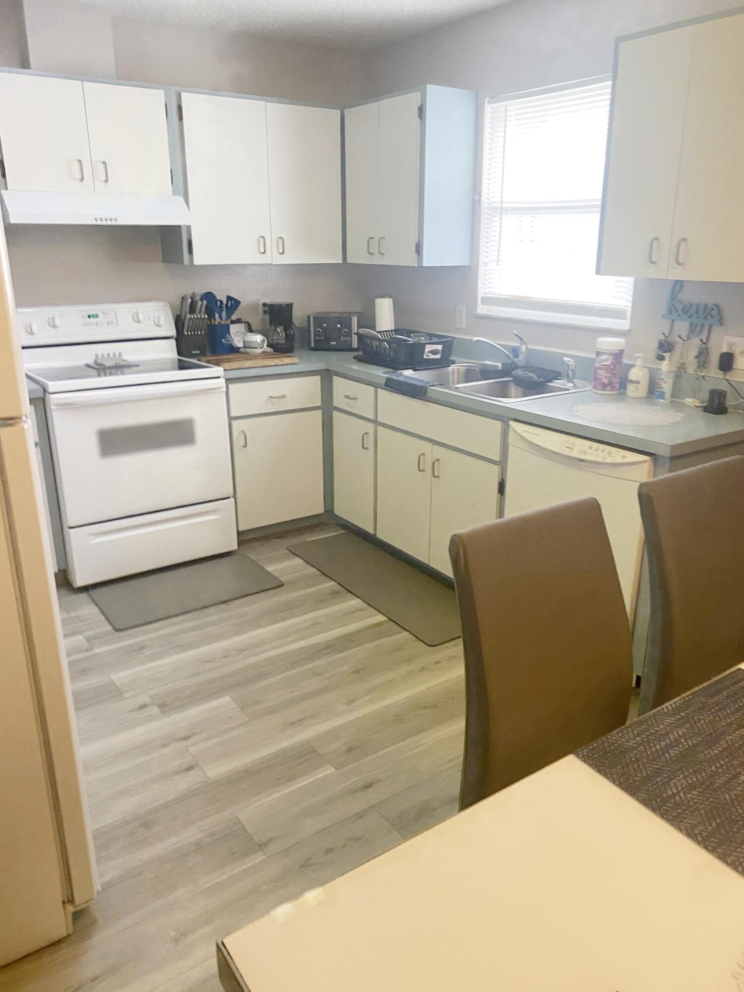 9225 101st Avenue, Vero Beach, FL 32967 — photo 3 of 9