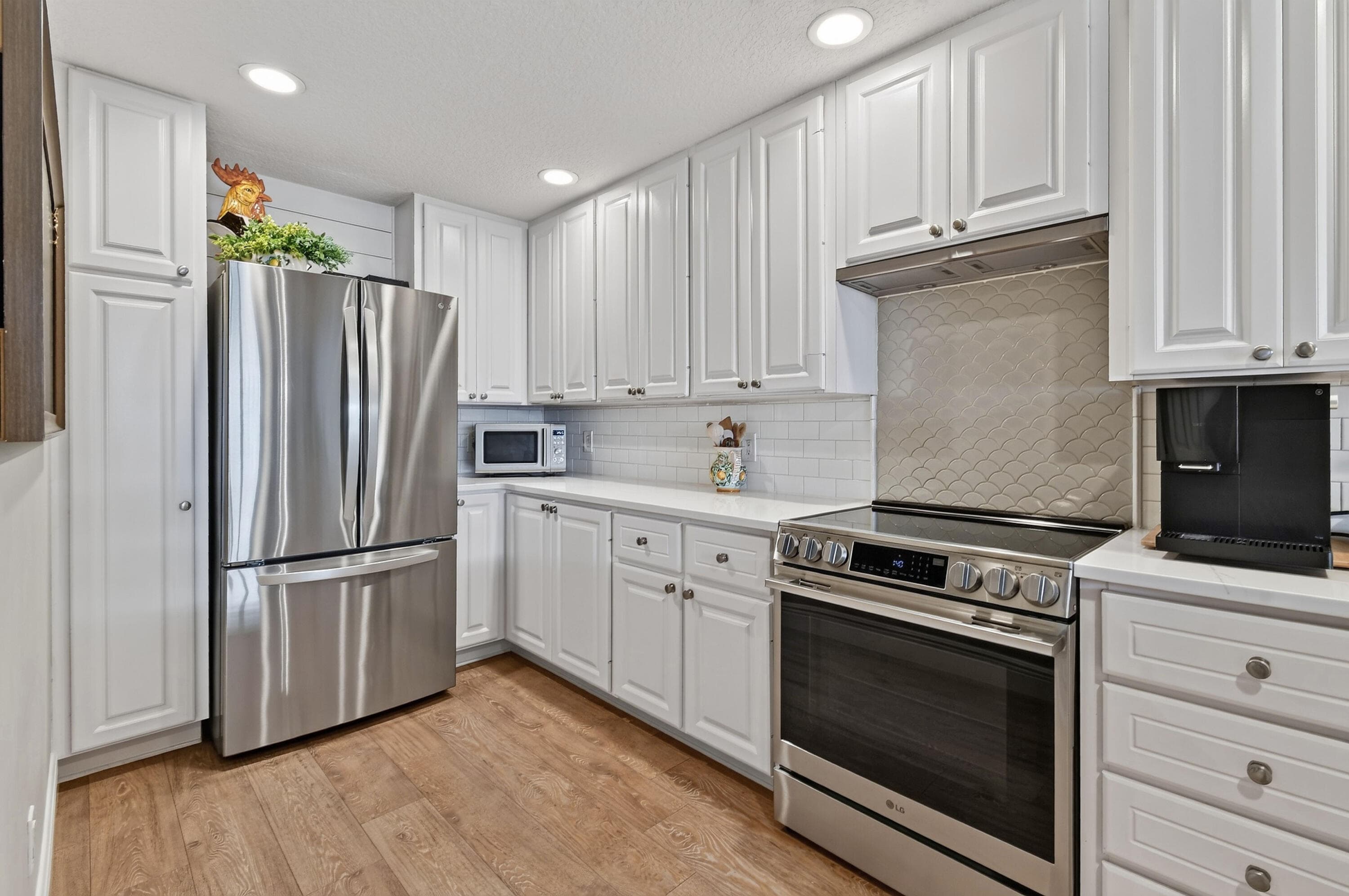 191 Soriano Drive, Jupiter, FL 33458 — photo 13 of 48
