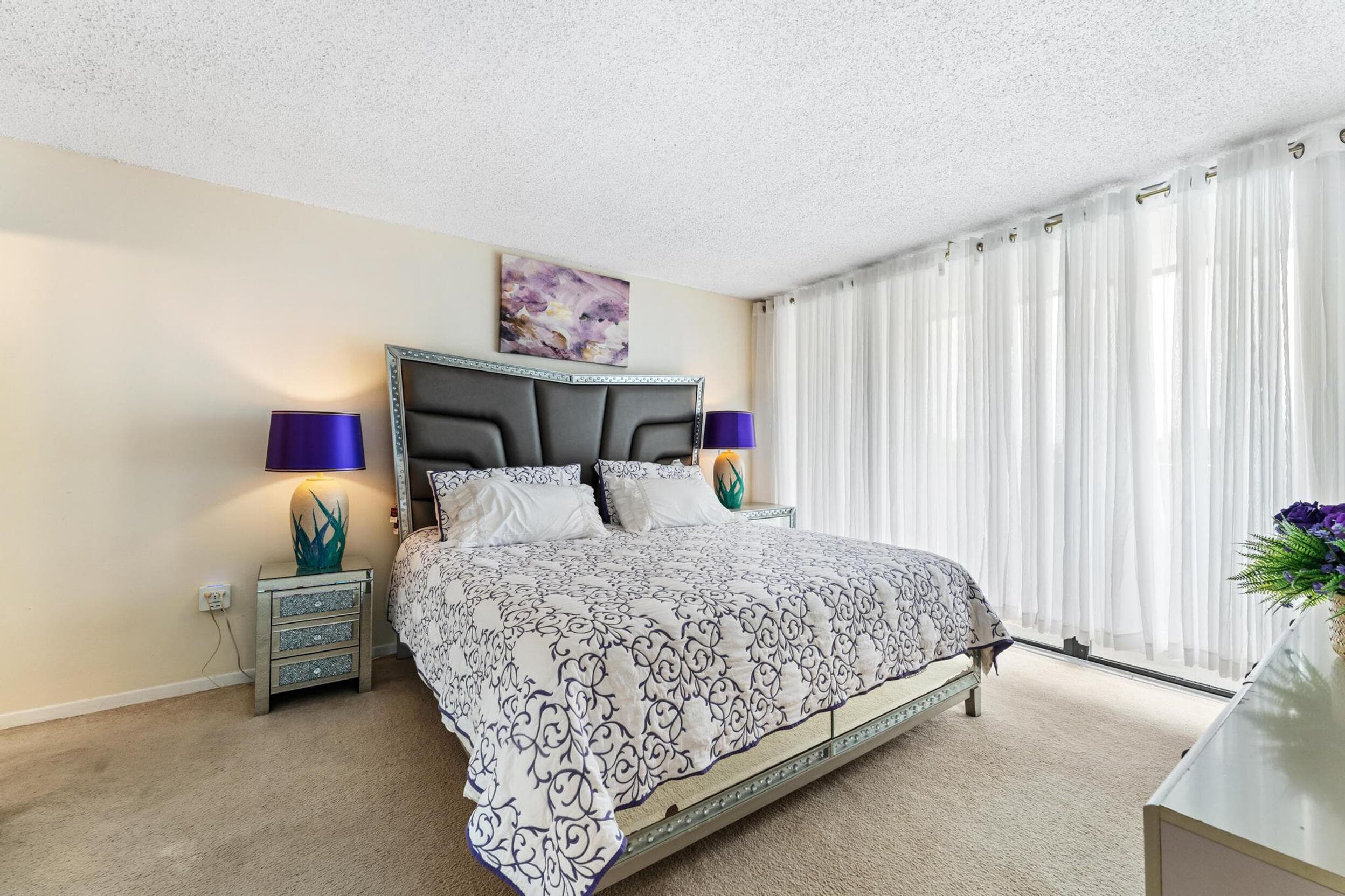 5600 N Flagler Drive 402, West Palm Beach, FL 33407 — photo 17 of 33