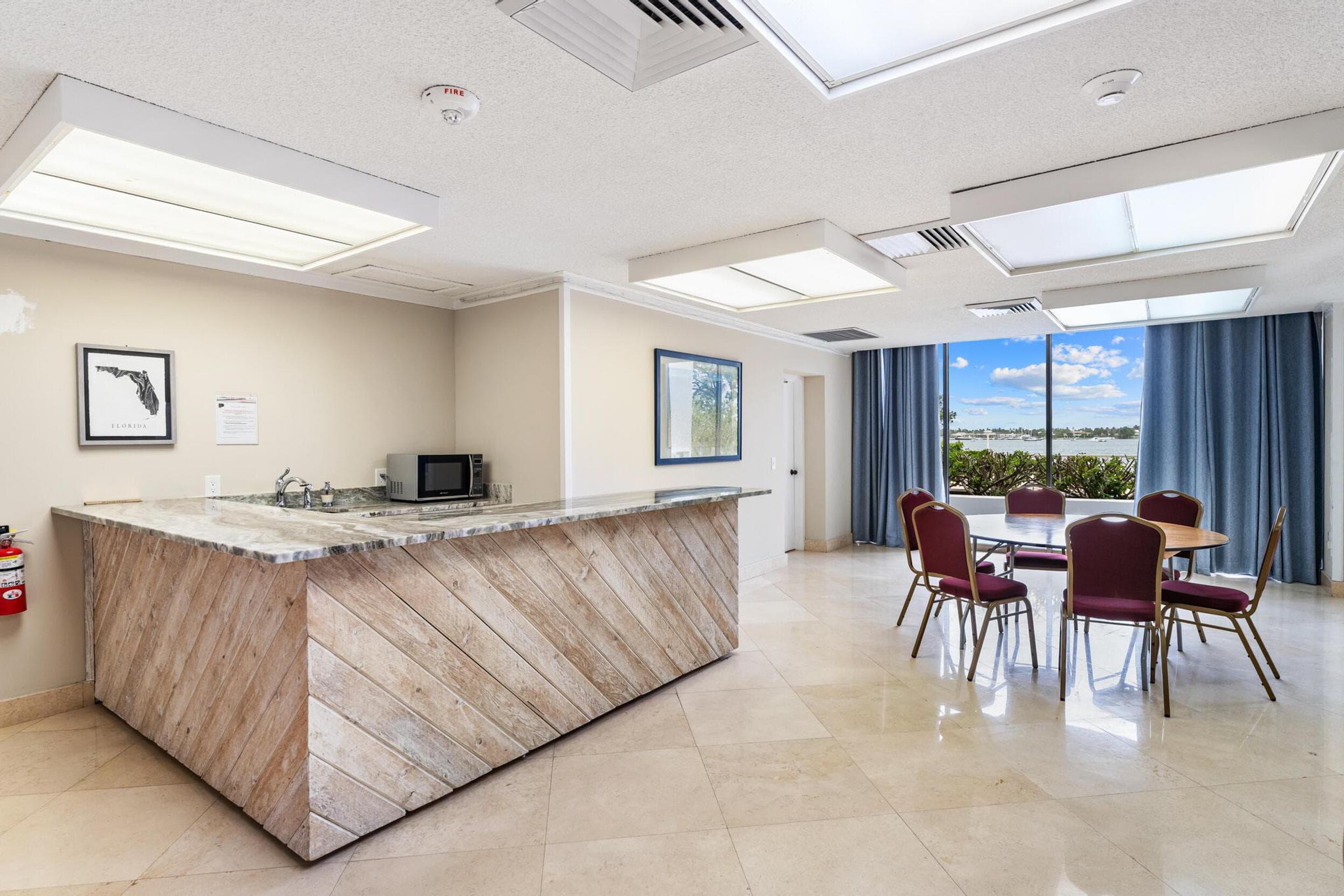 5600 N Flagler Drive 402, West Palm Beach, FL 33407 — photo 25 of 33