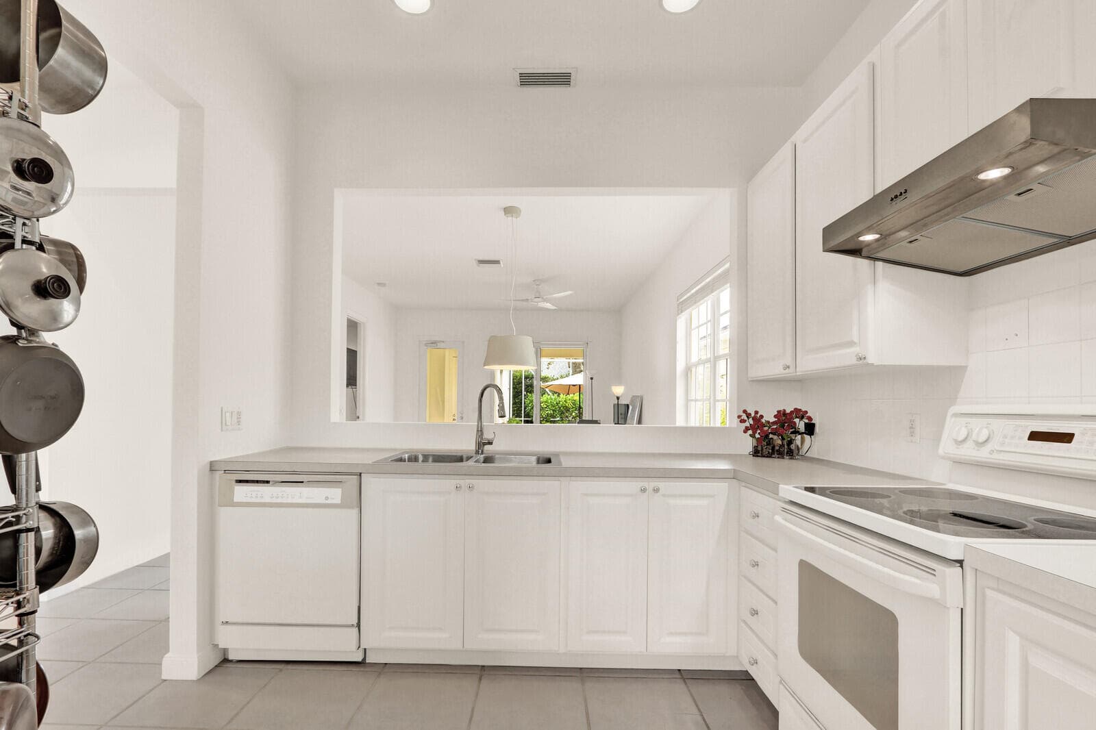 216 Juniper Way, Jupiter, FL 33458 — photo 11 of 32