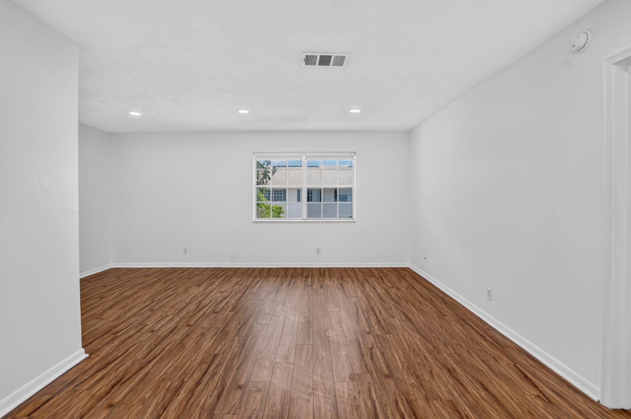 298 SW 6th Street 204, Boca Raton, FL 33432 — photo 4 of 18