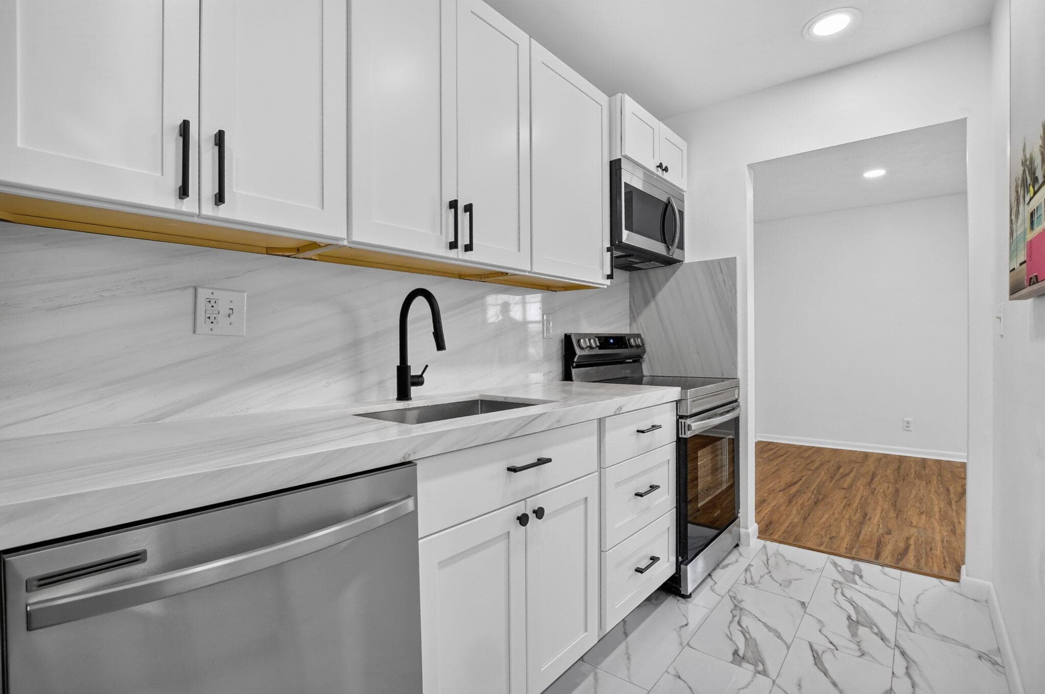298 SW 6th Street 204, Boca Raton, FL 33432 — photo 12 of 18