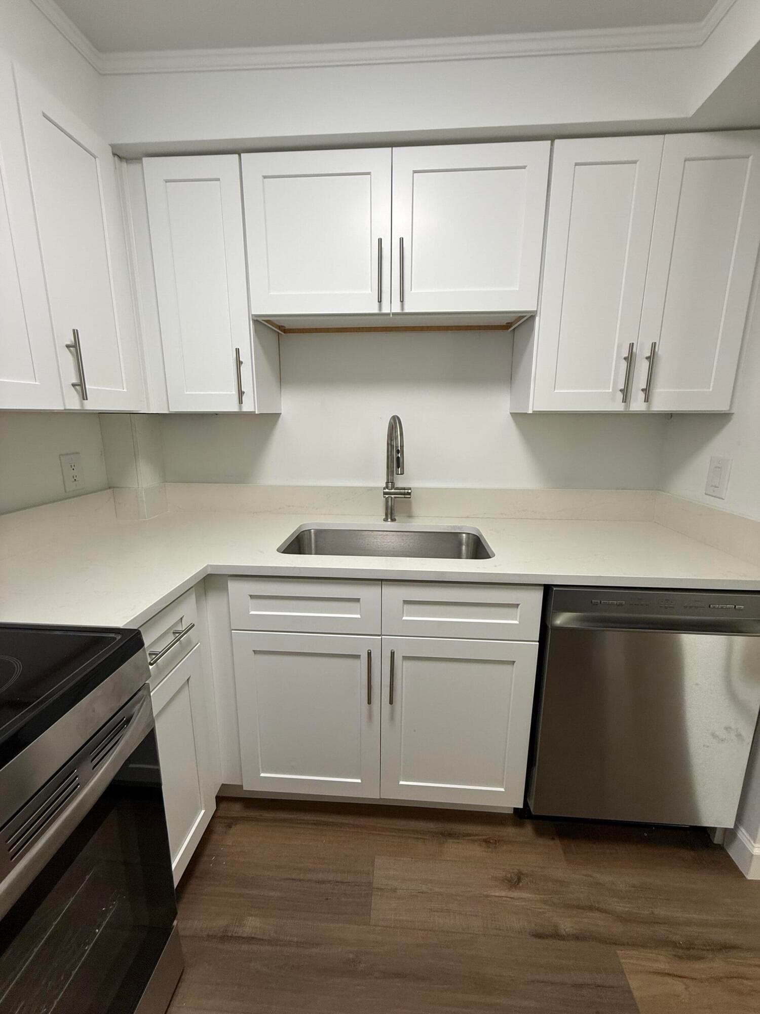 412 Northlake Court Apt 5, North Palm Beach, FL 33408 — photo 4 of 16