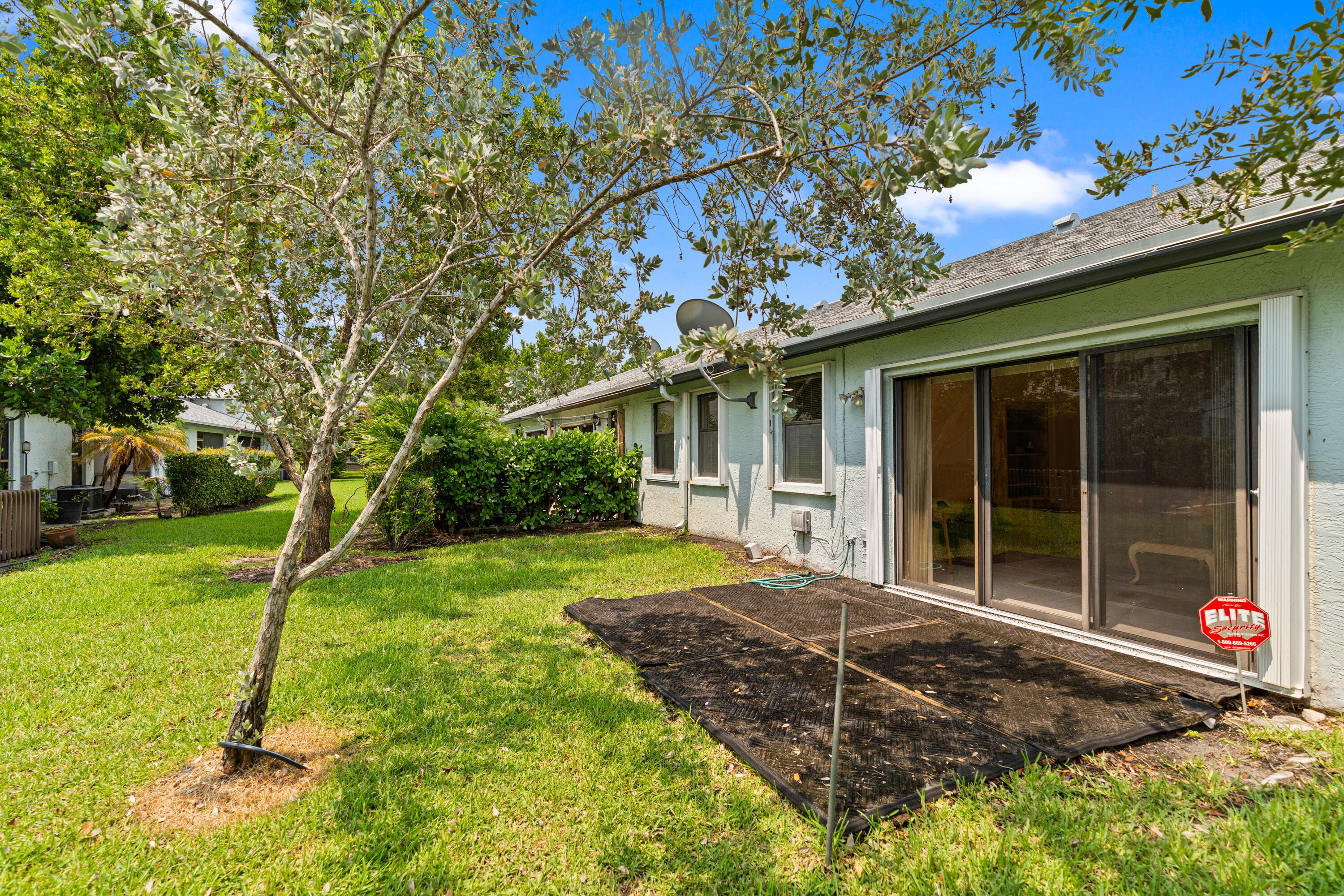 8108 NW 100th Lane, Tamarac, FL 33321 — photo 35 of 49