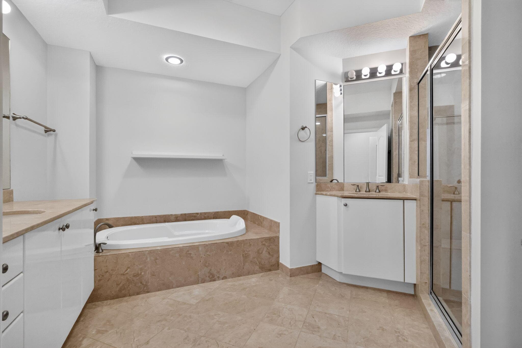 701 S Olive Avenue 1504, West Palm Beach, FL 33401 — photo 34 of 36