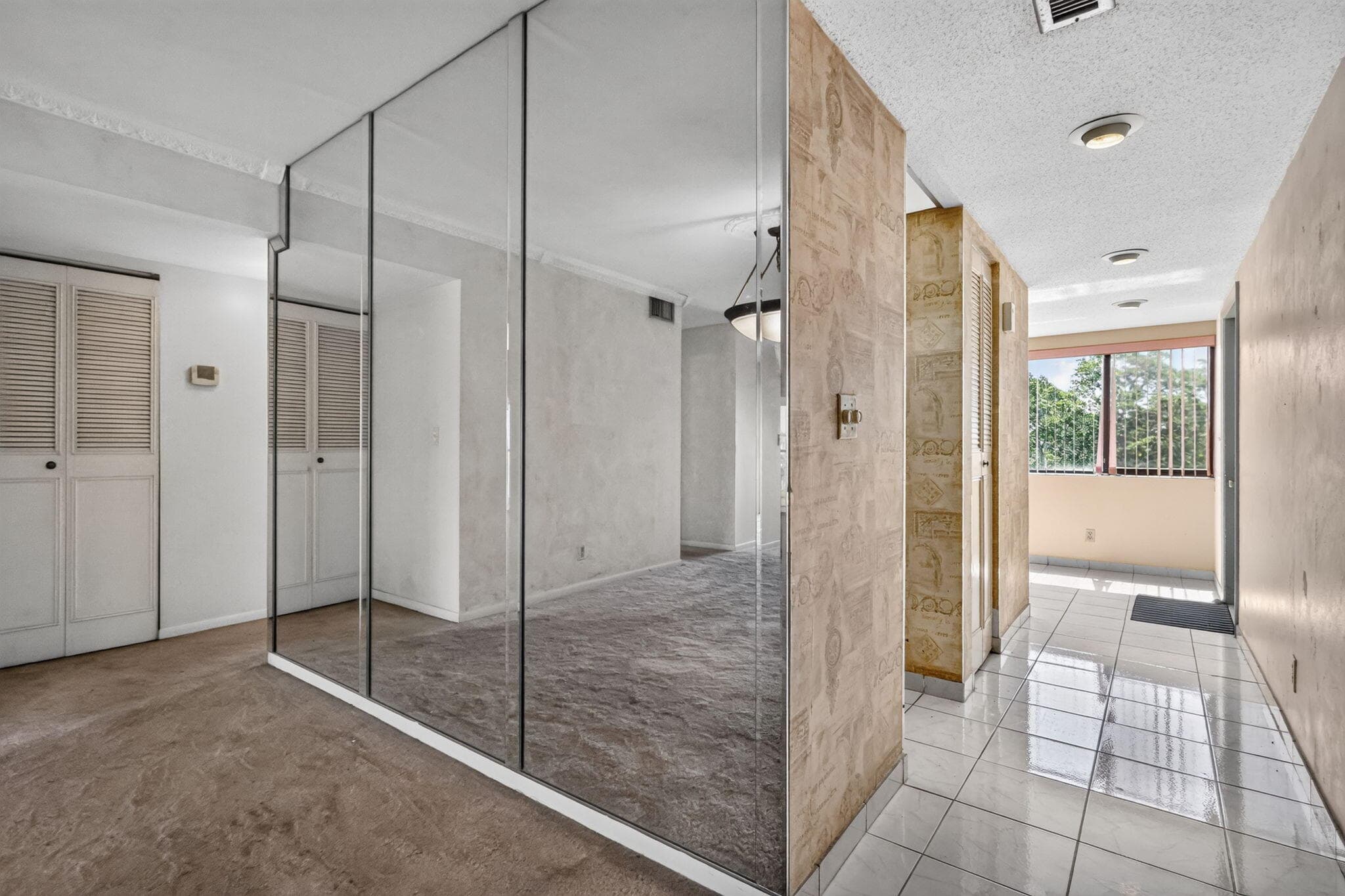 5884 Morningstar Circle 406, Delray Beach, FL 33484 — photo 10 of 37