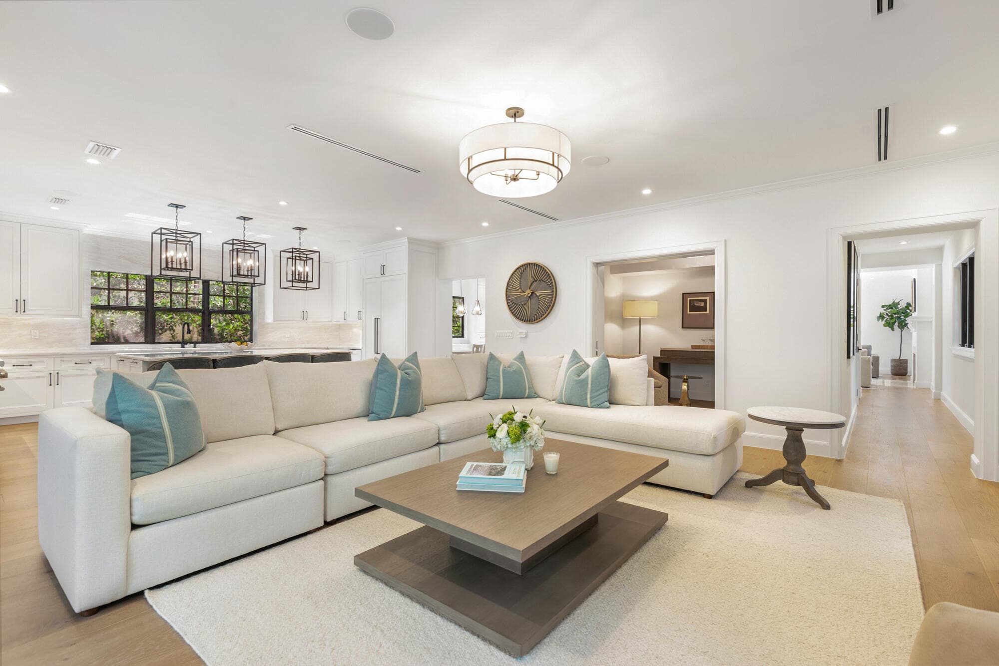 201 Murray Road, West Palm Beach, FL 33405 — photo 13 of 40