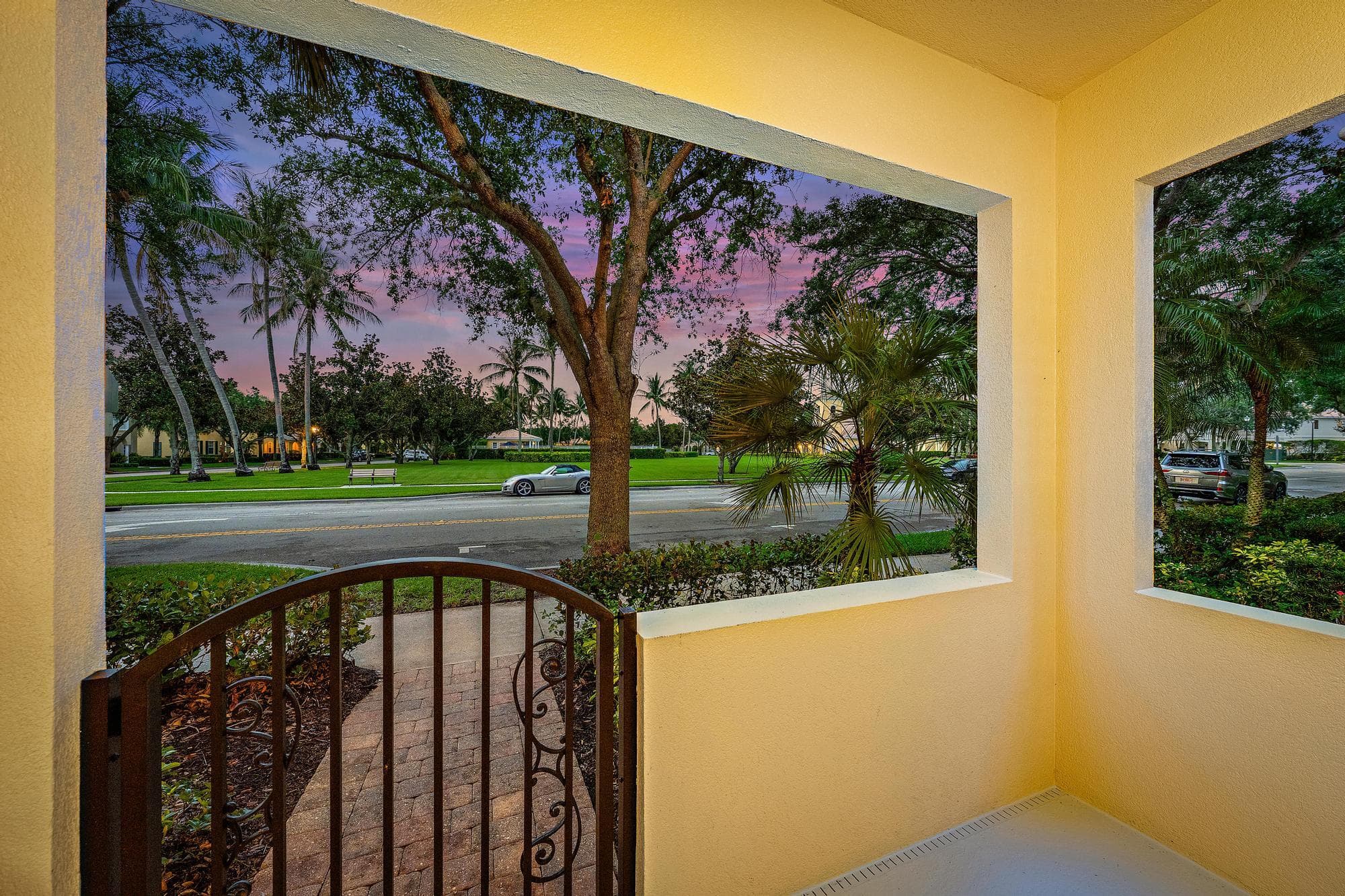 1856 Jeaga Drive, Jupiter, FL 33458 — photo 2 of 52