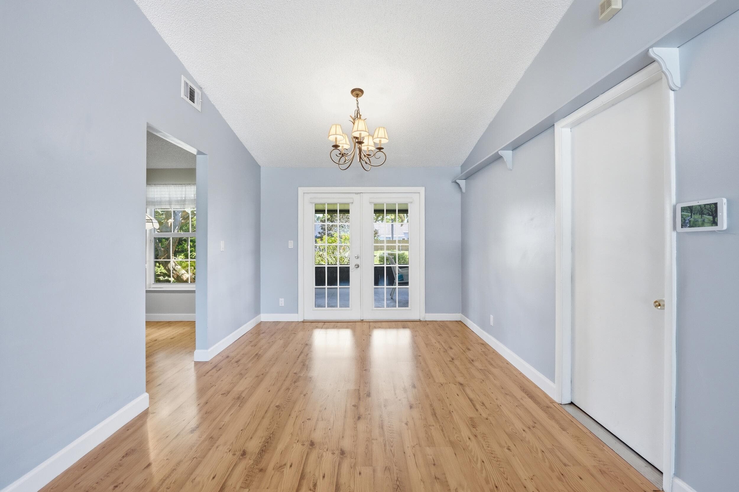 5053 N Saint John Ave Avenue N, Boynton Beach, FL 33472 — photo 12 of 38