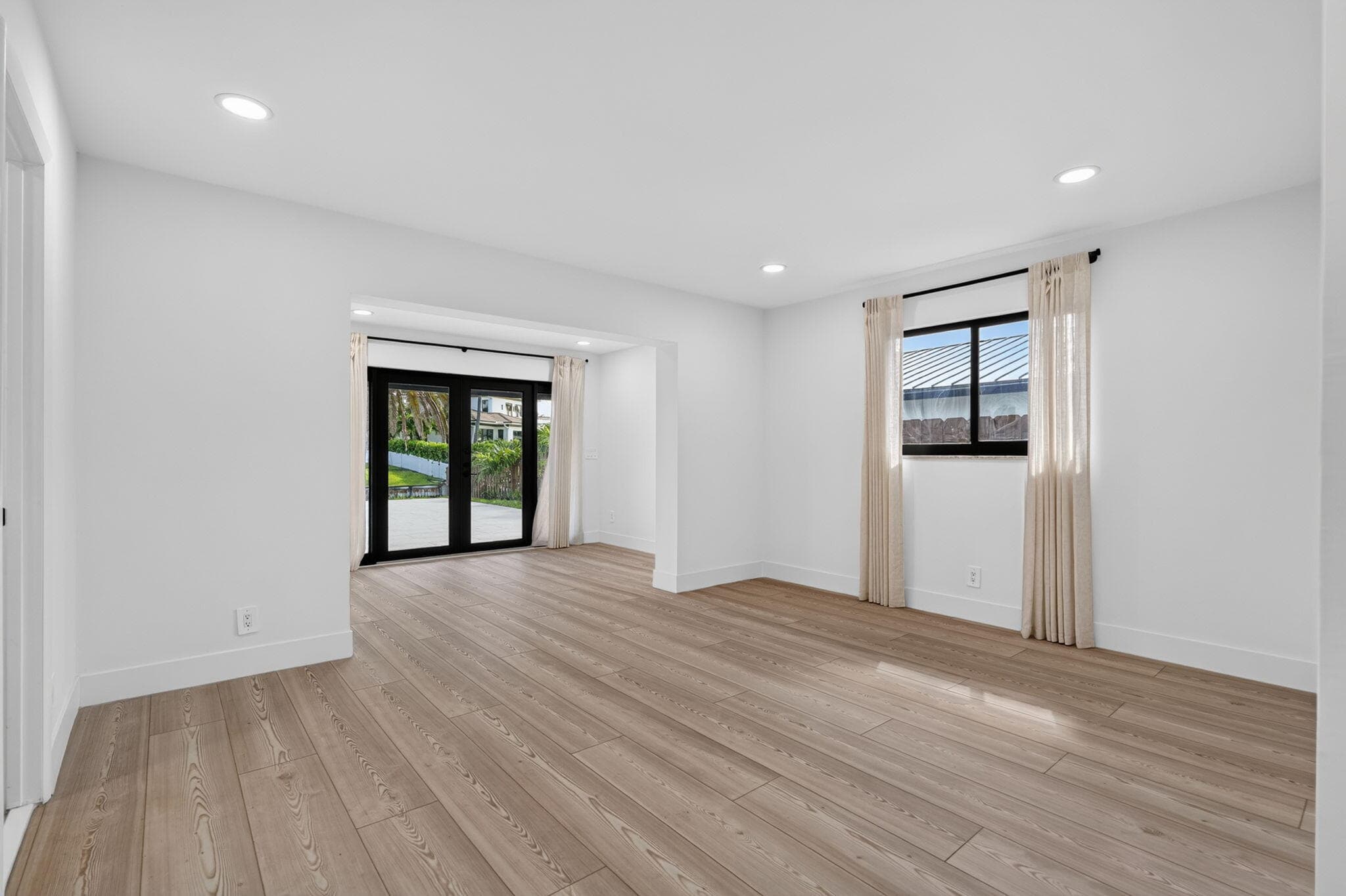 1803 Juno Isles Boulevard, North Palm Beach, FL 33408 — photo 4 of 63