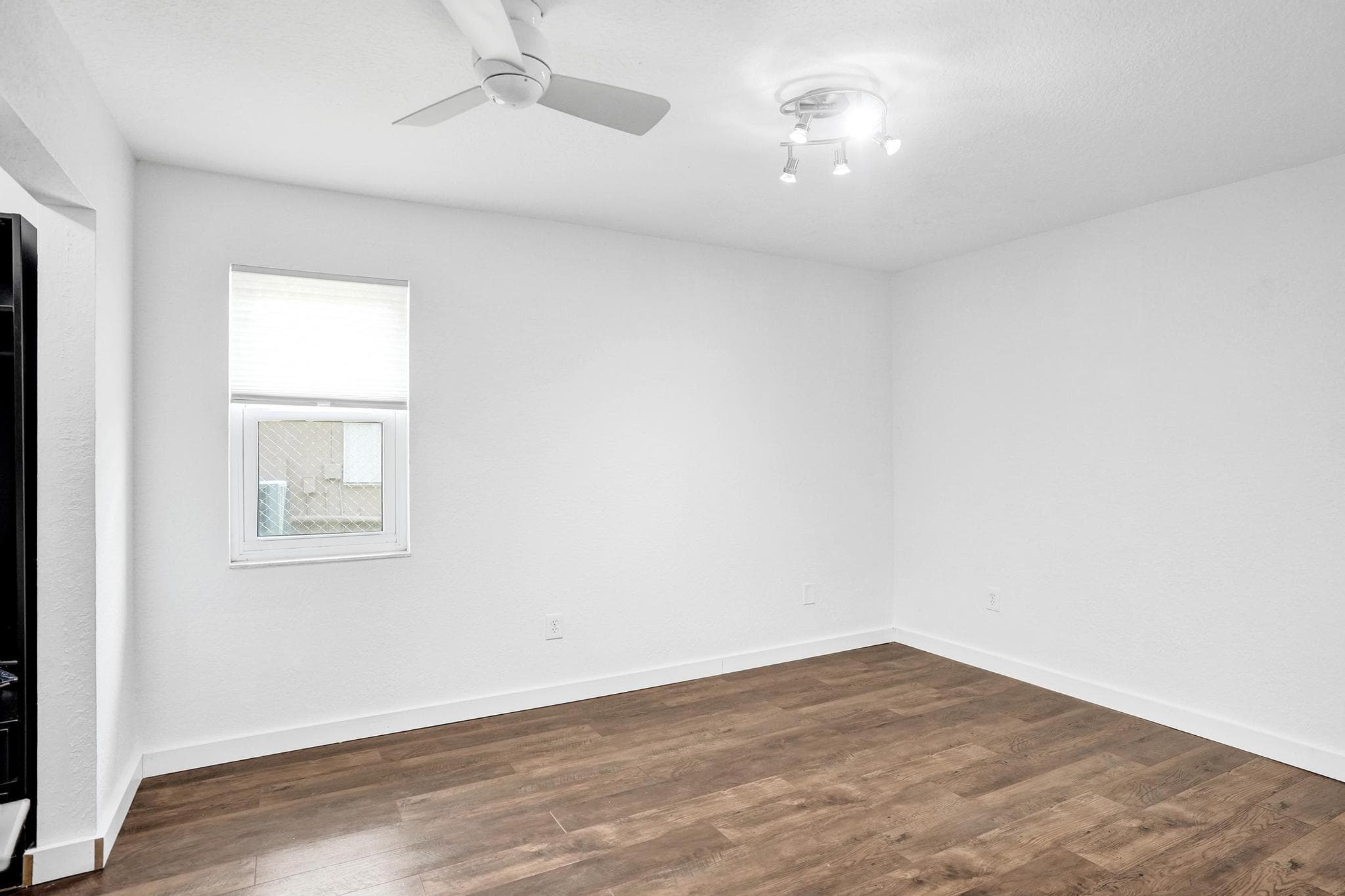 5120 SW 117th Way, Cooper City, FL 33330 — photo 19 of 40