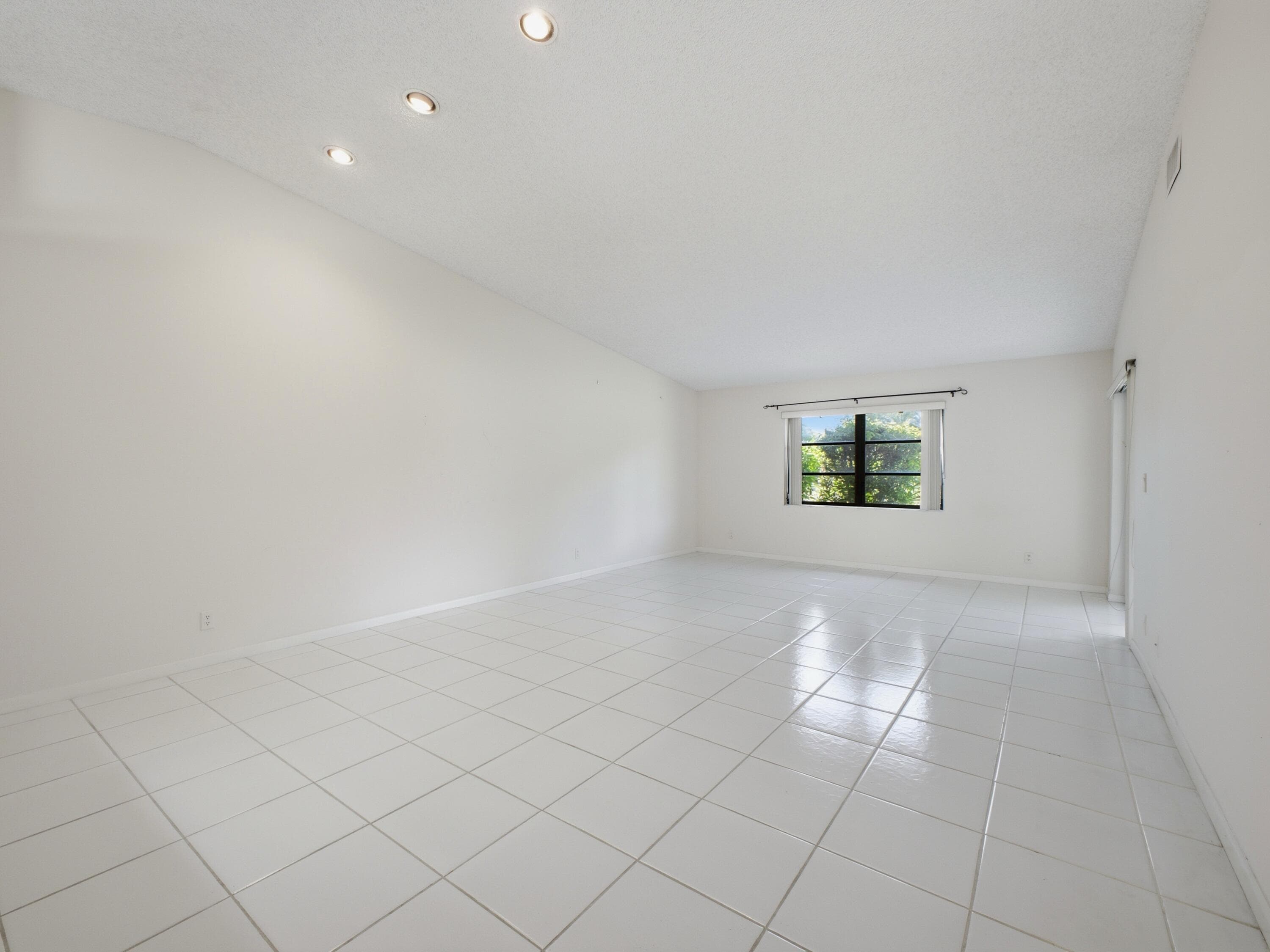 6200 Kings Gate Circle, Delray Beach, FL 33484 — photo 11 of 35