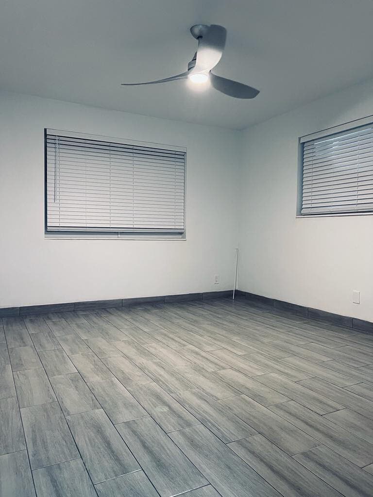 930 N 14th Court, Hollywood, FL 33020 — photo 12 of 29