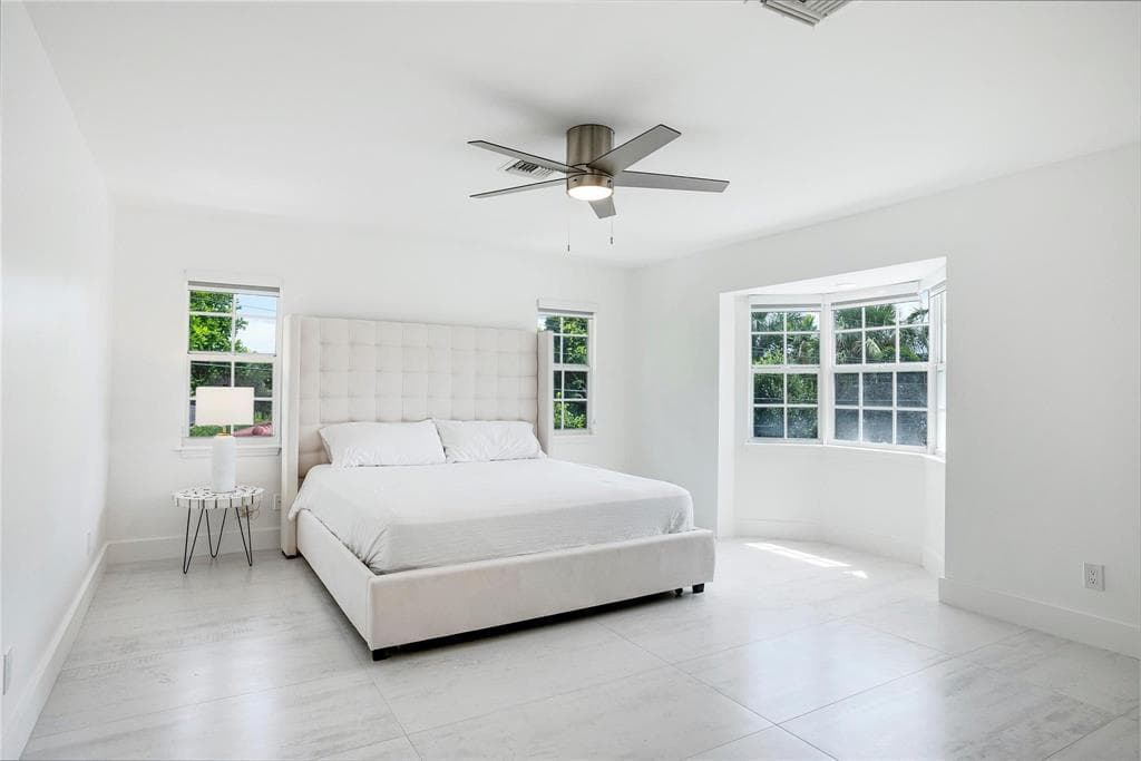1940 Harbourview Drive, Fort Lauderdale, FL 33316 — photo 21 of 45